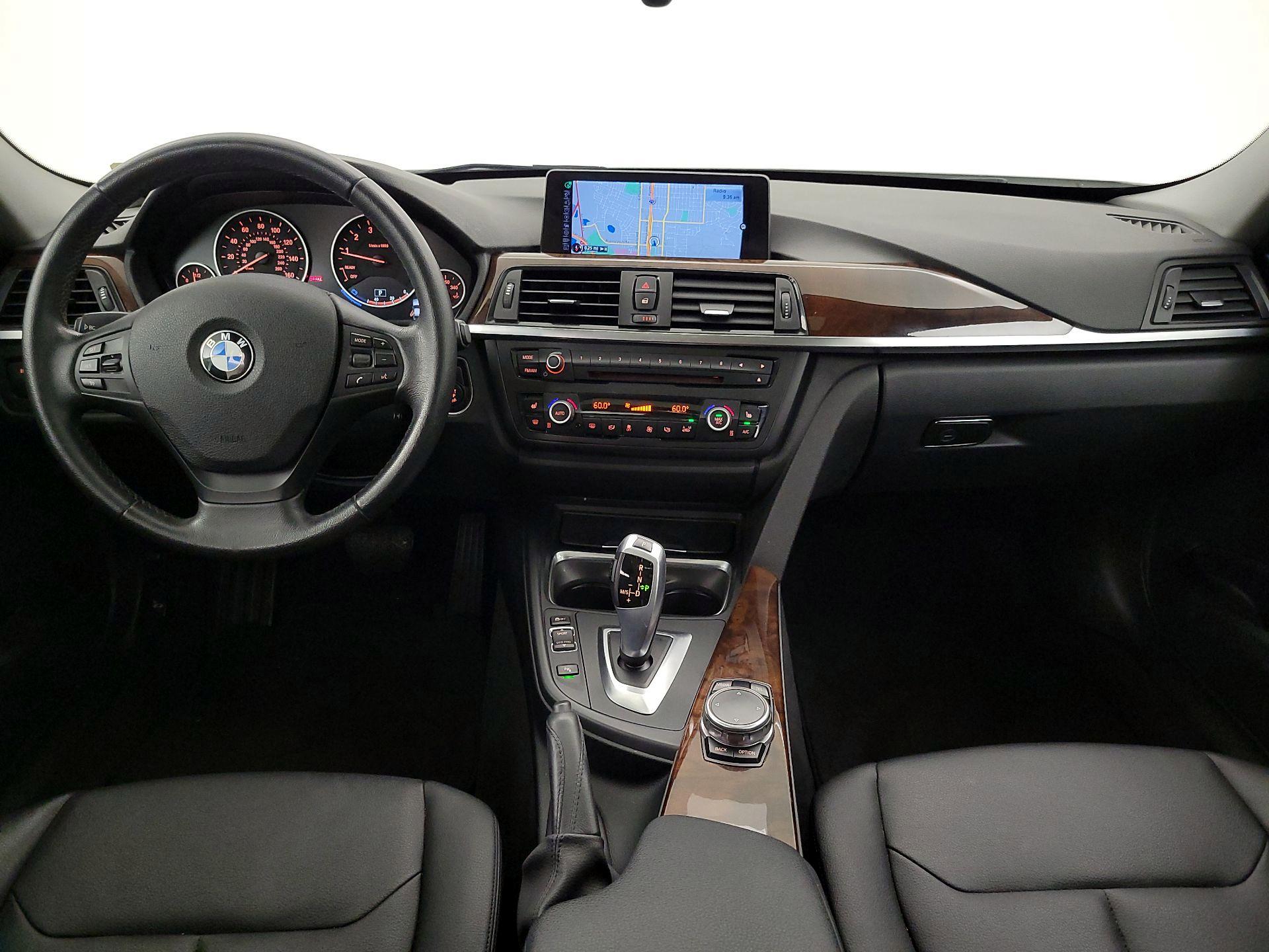 Thumbnail: 2015 BMW 3 Series - 9
