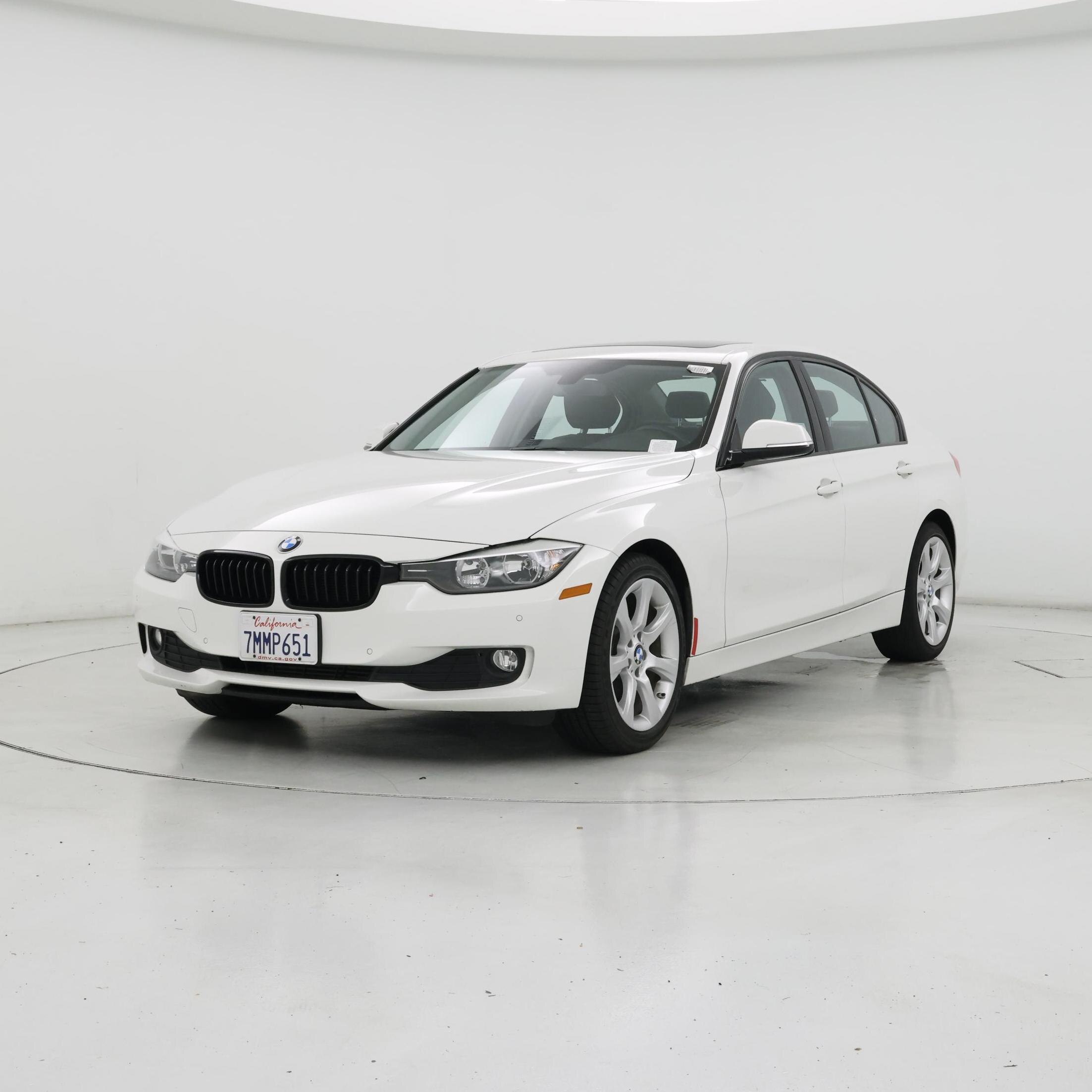 Thumbnail: 2015 BMW 3 Series - 4