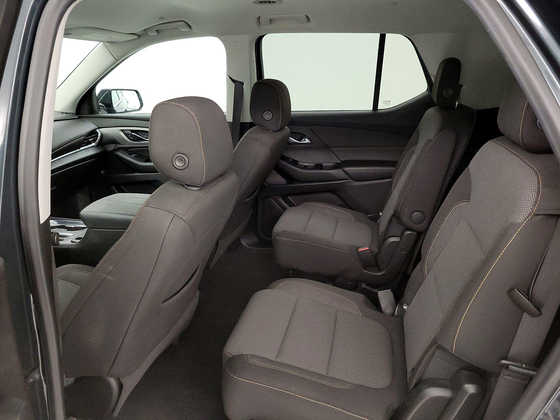 Thumbnail: 2018 Chevrolet Traverse - 19