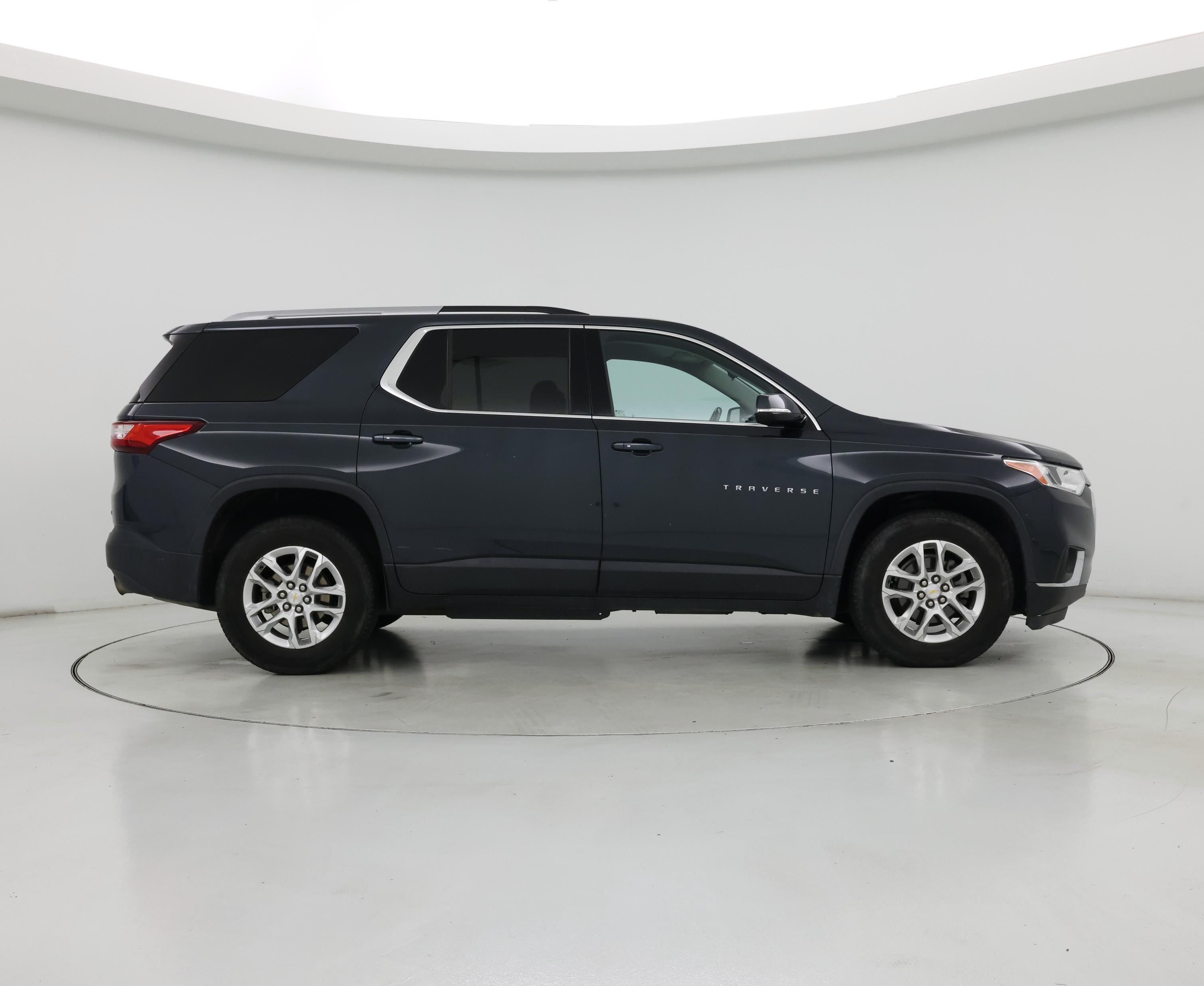 Thumbnail: 2018 Chevrolet Traverse - 7