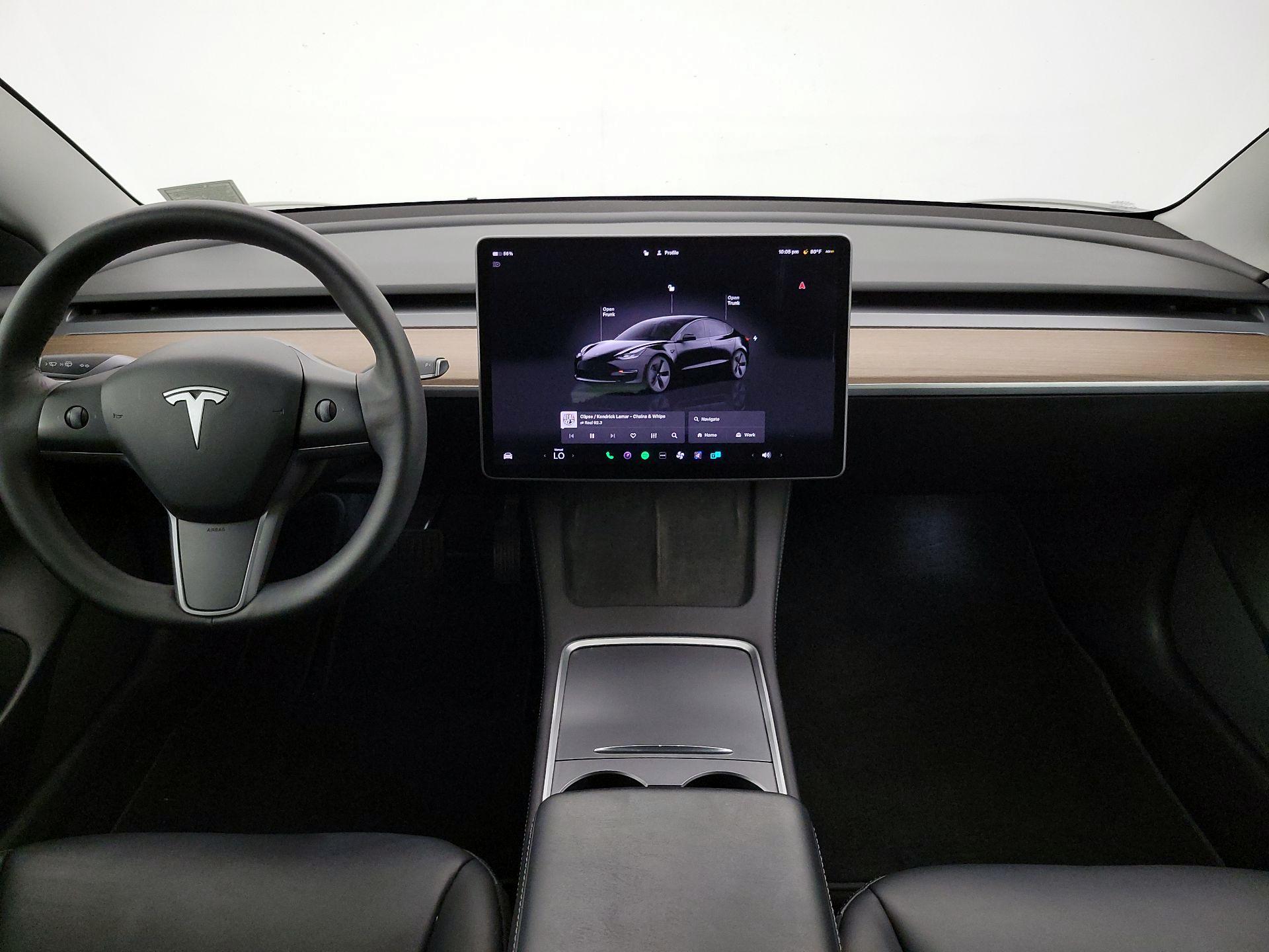 Thumbnail: 2022 Tesla Model 3 - 9