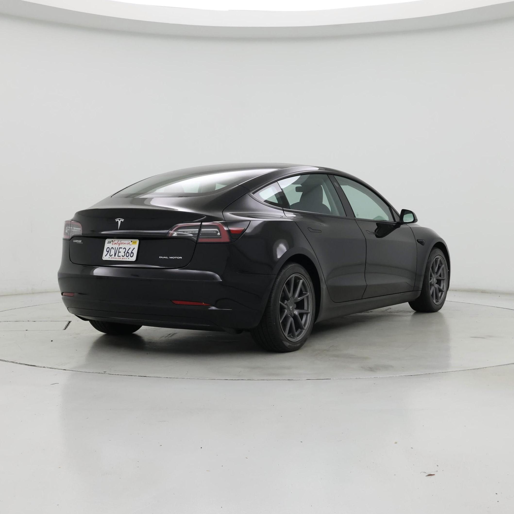 Thumbnail: 2022 Tesla Model 3 - 8