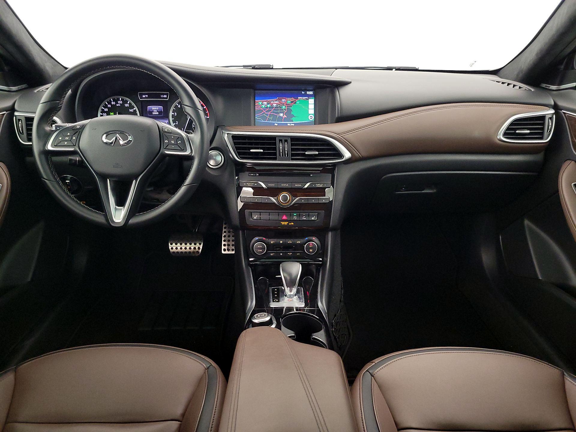 Thumbnail: 2018 INFINITI QX30 - 9
