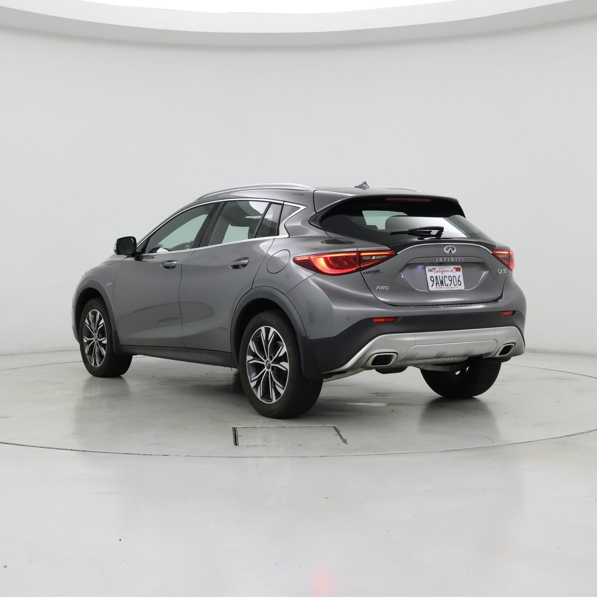 Thumbnail: 2018 INFINITI QX30 - 2