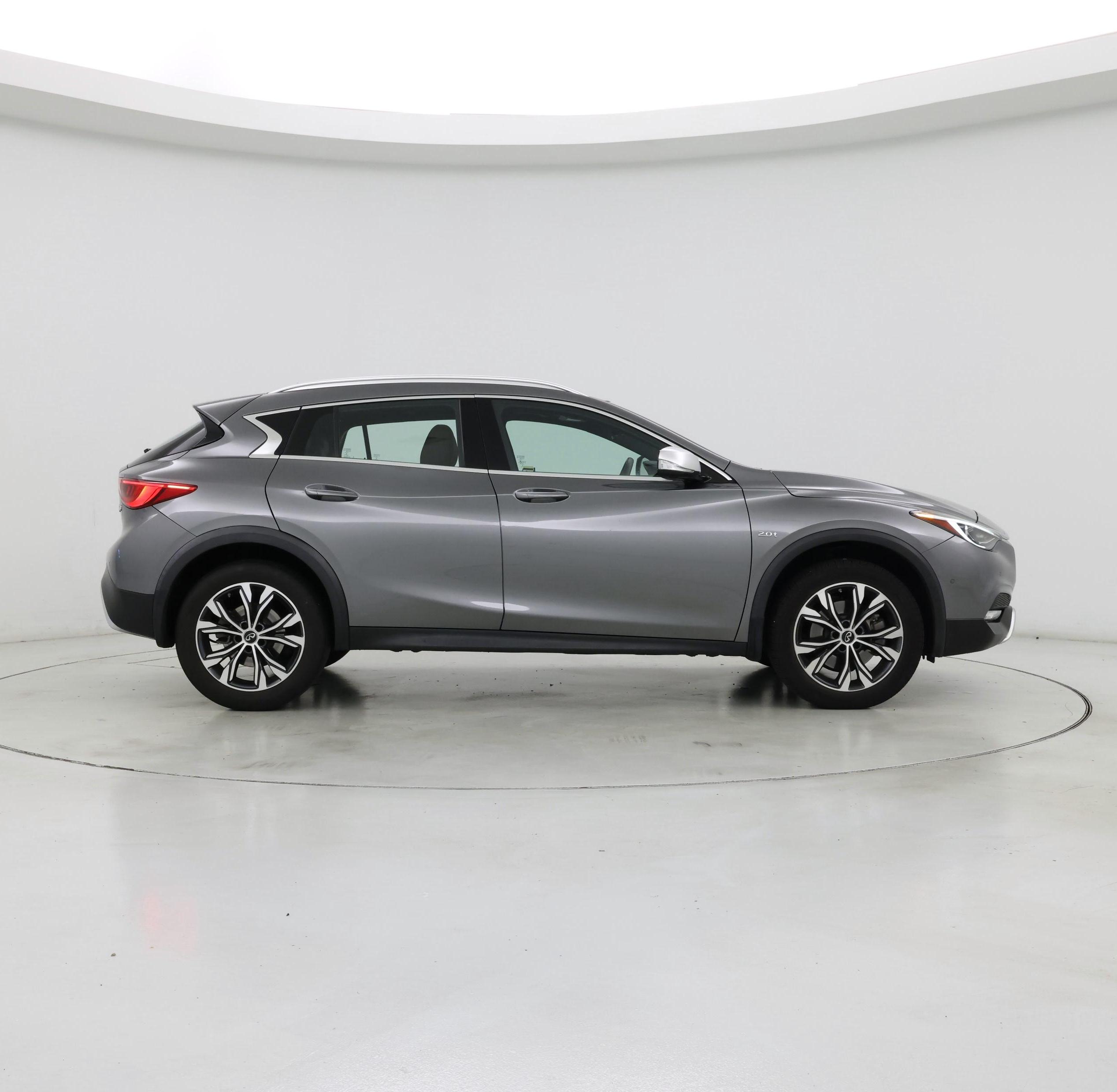 Thumbnail: 2018 INFINITI QX30 - 7