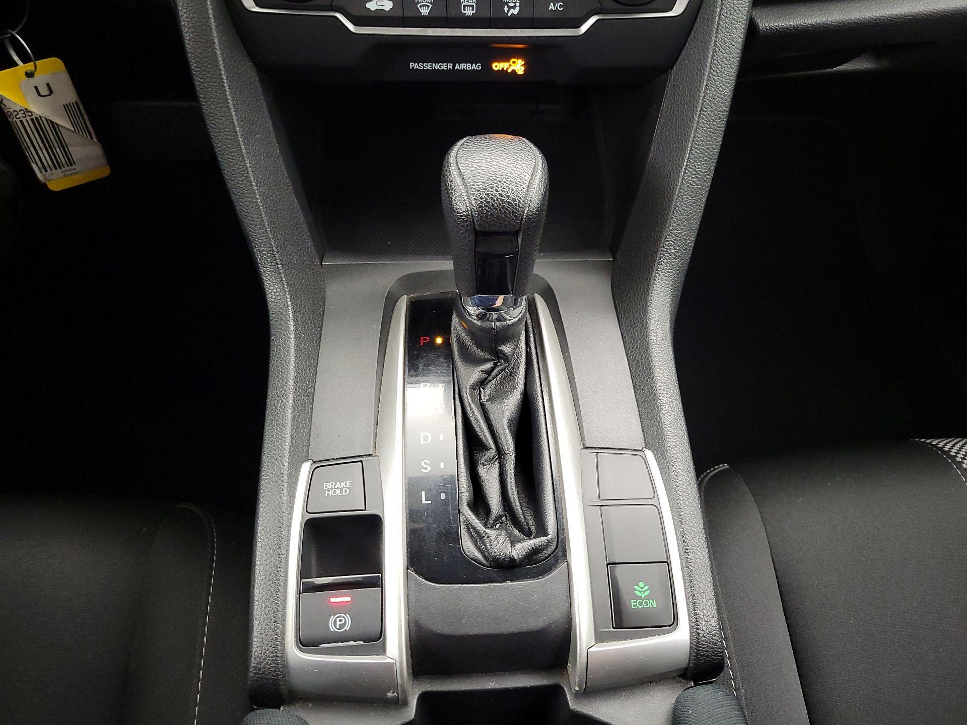 Thumbnail: 2019 Honda Civic - 17