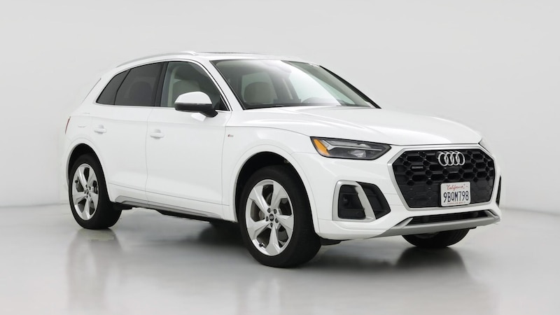 2022 Audi Q5 e Premium Plus Hero Image
