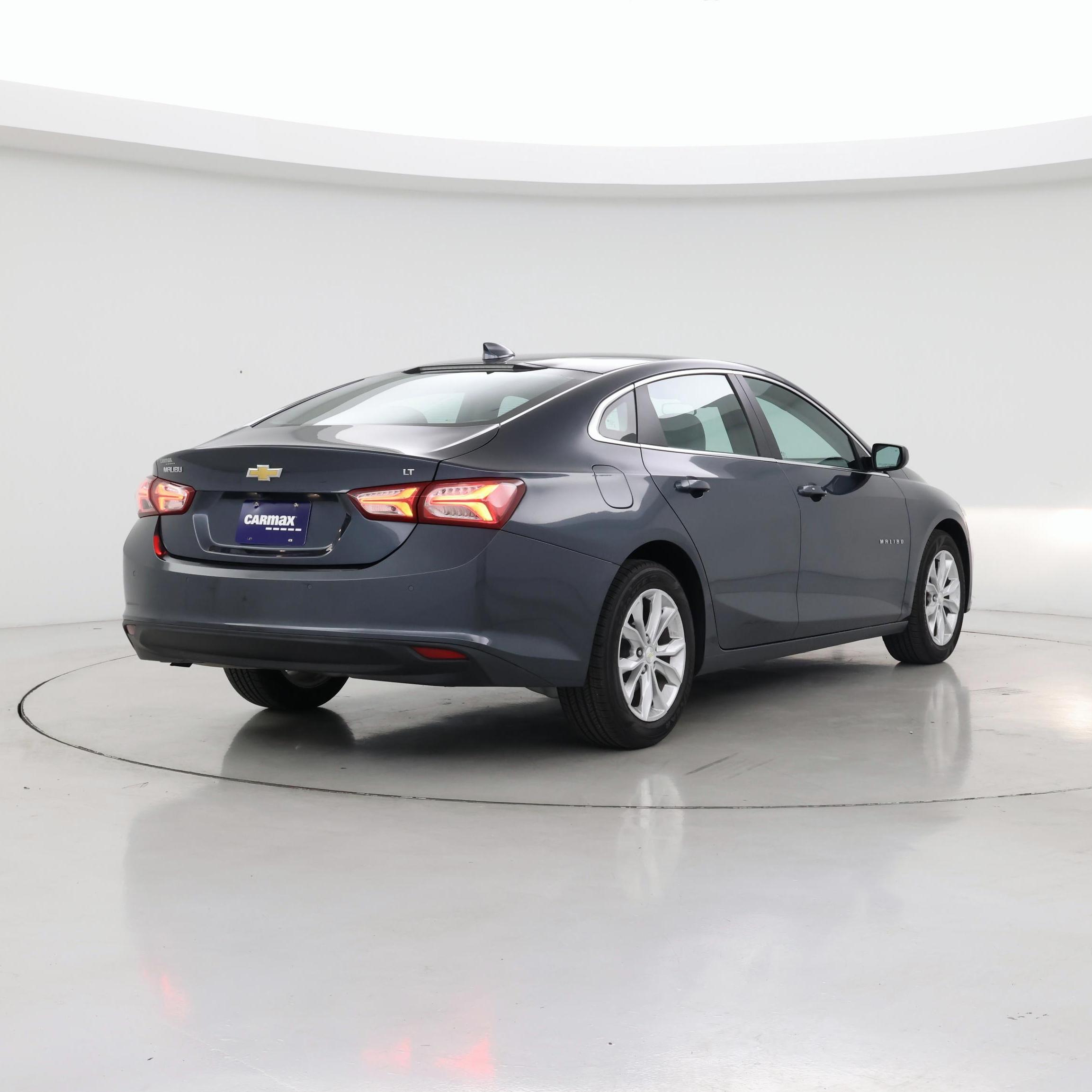 Thumbnail: 2020 Chevrolet Malibu - 8