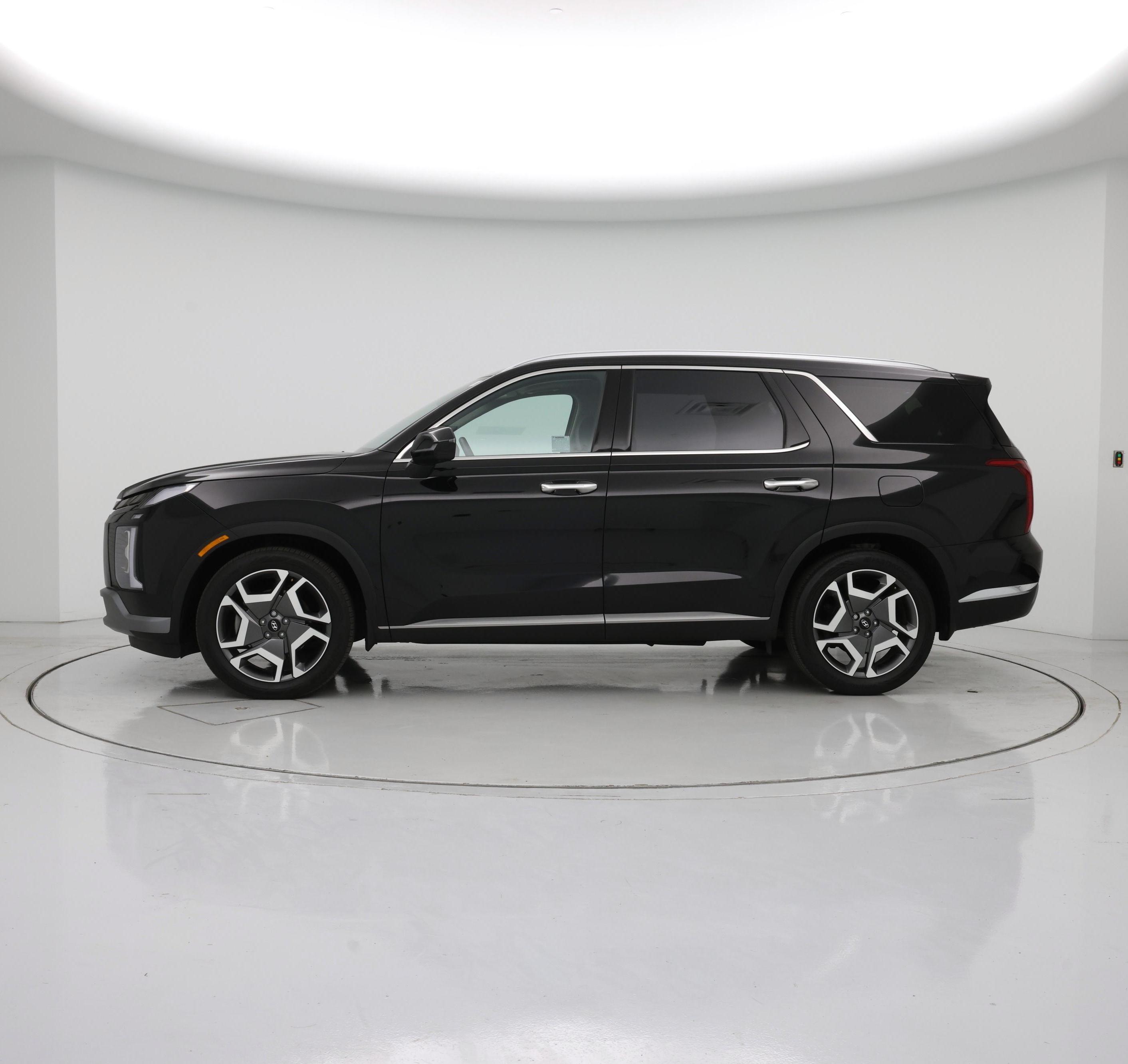 Thumbnail: 2023 Hyundai Palisade - 3