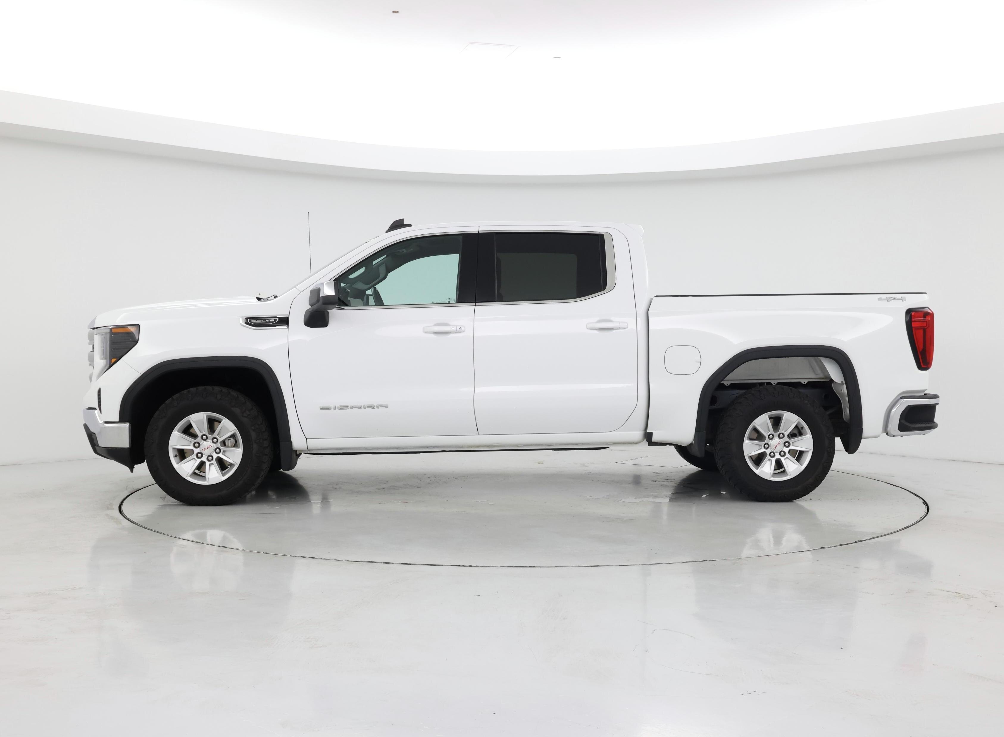 Thumbnail: 2023 GMC Sierra 1500 - 3