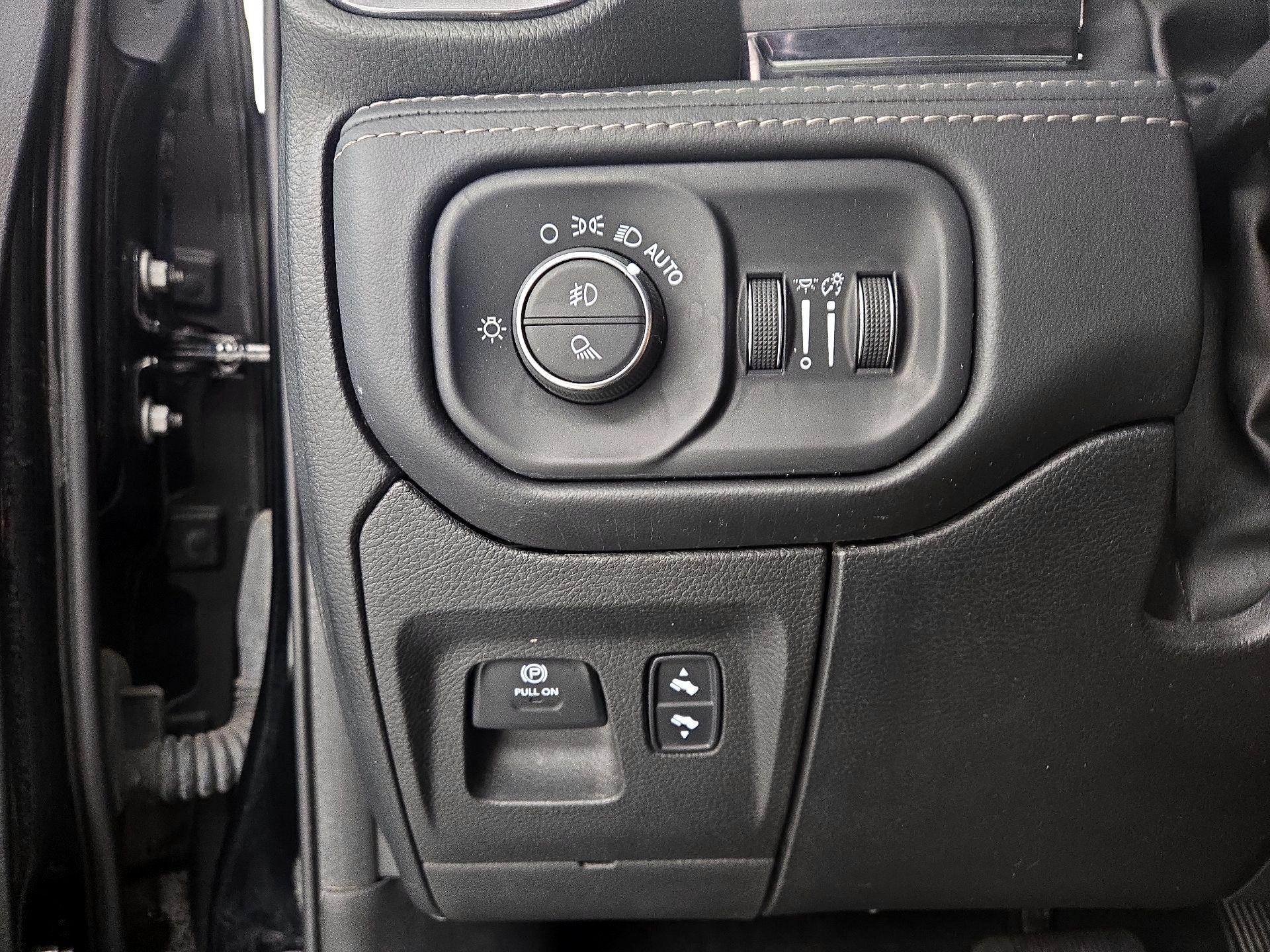 Thumbnail: 2023 RAM 1500 - 13