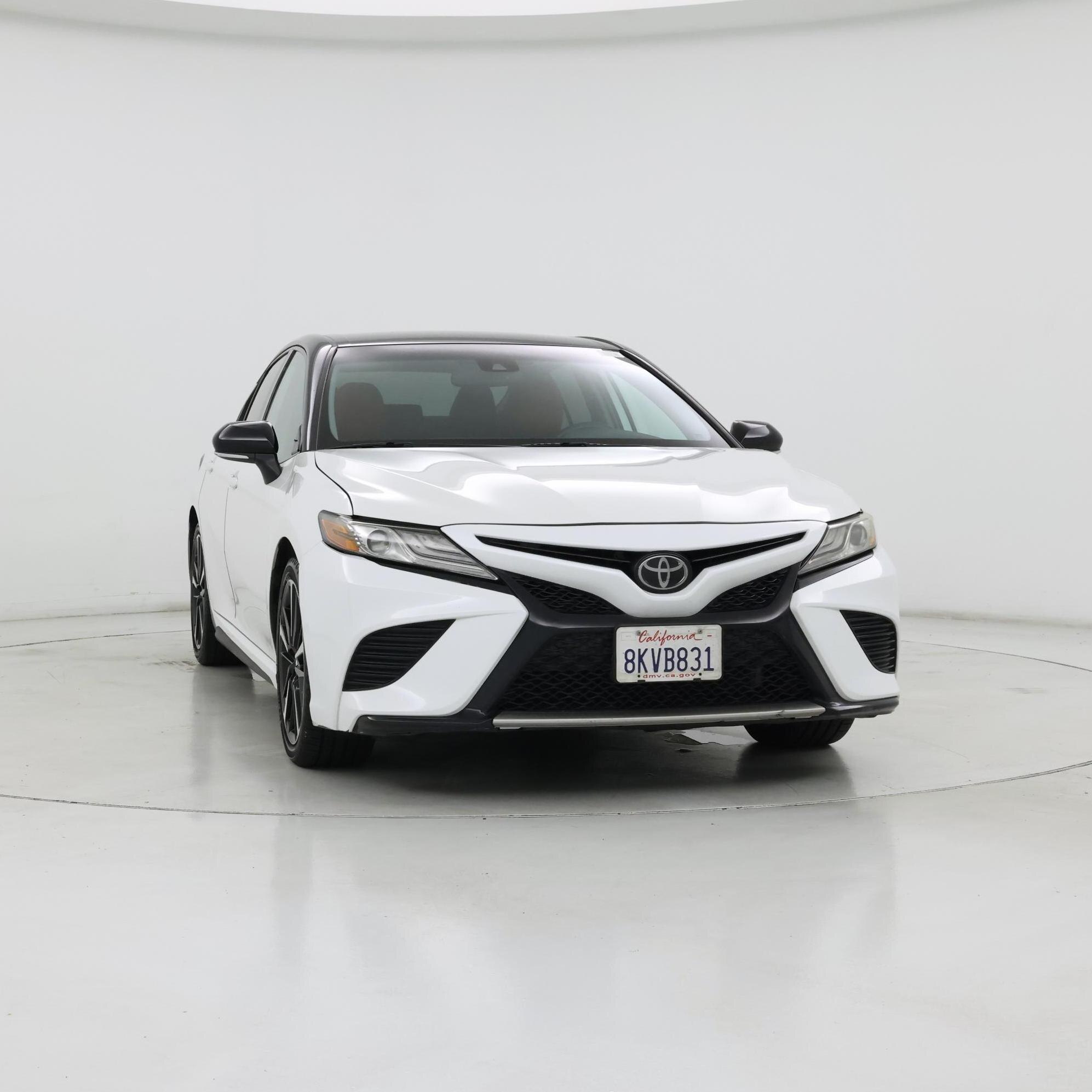 Thumbnail: 2019 Toyota Camry - 5