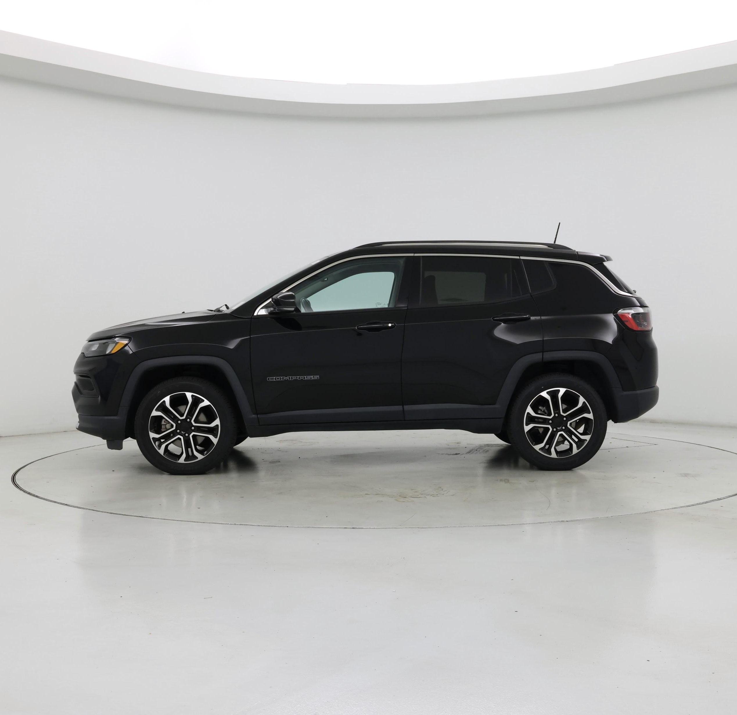 Thumbnail: 2022 Jeep Compass - 3