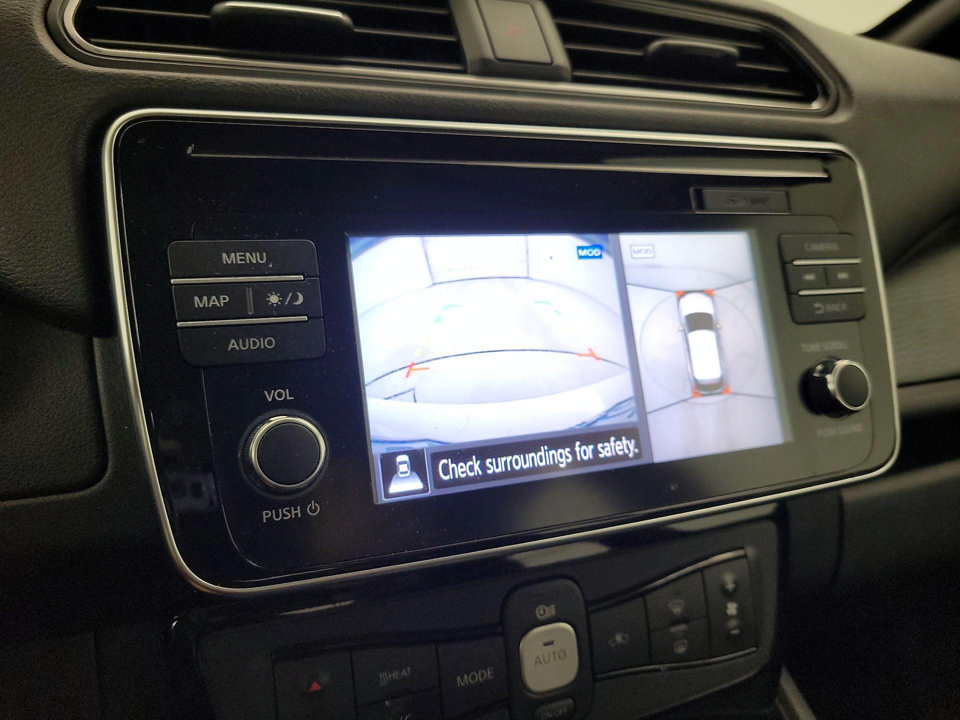 Thumbnail: 2018 Nissan Leaf - 15