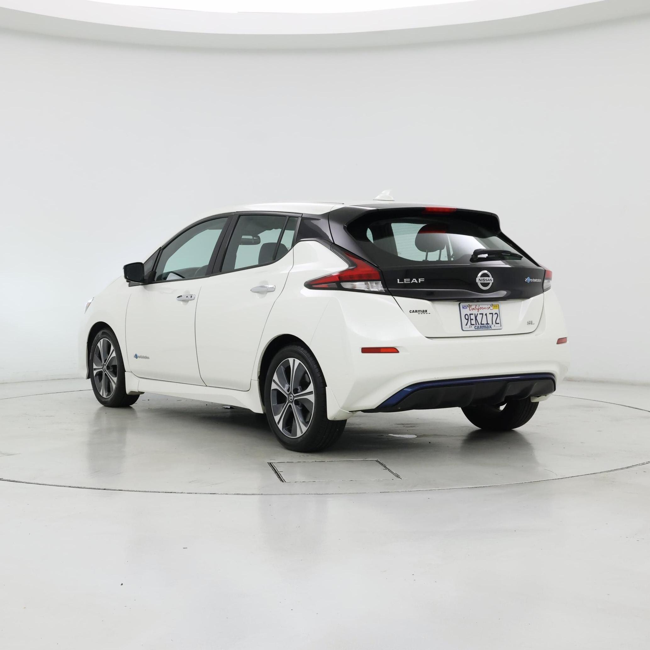 Thumbnail: 2018 Nissan Leaf - 2