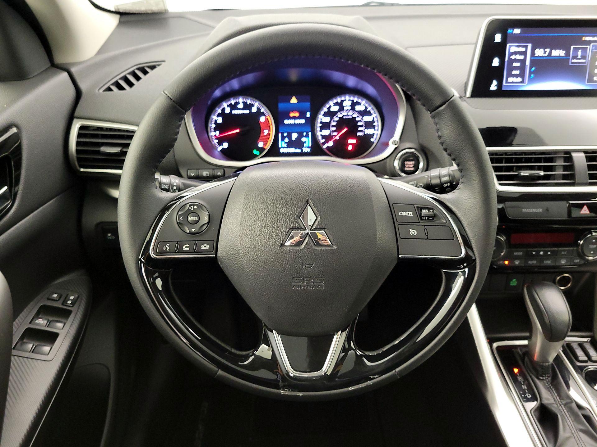 Thumbnail: 2020 Mitsubishi Eclipse Cross - 10