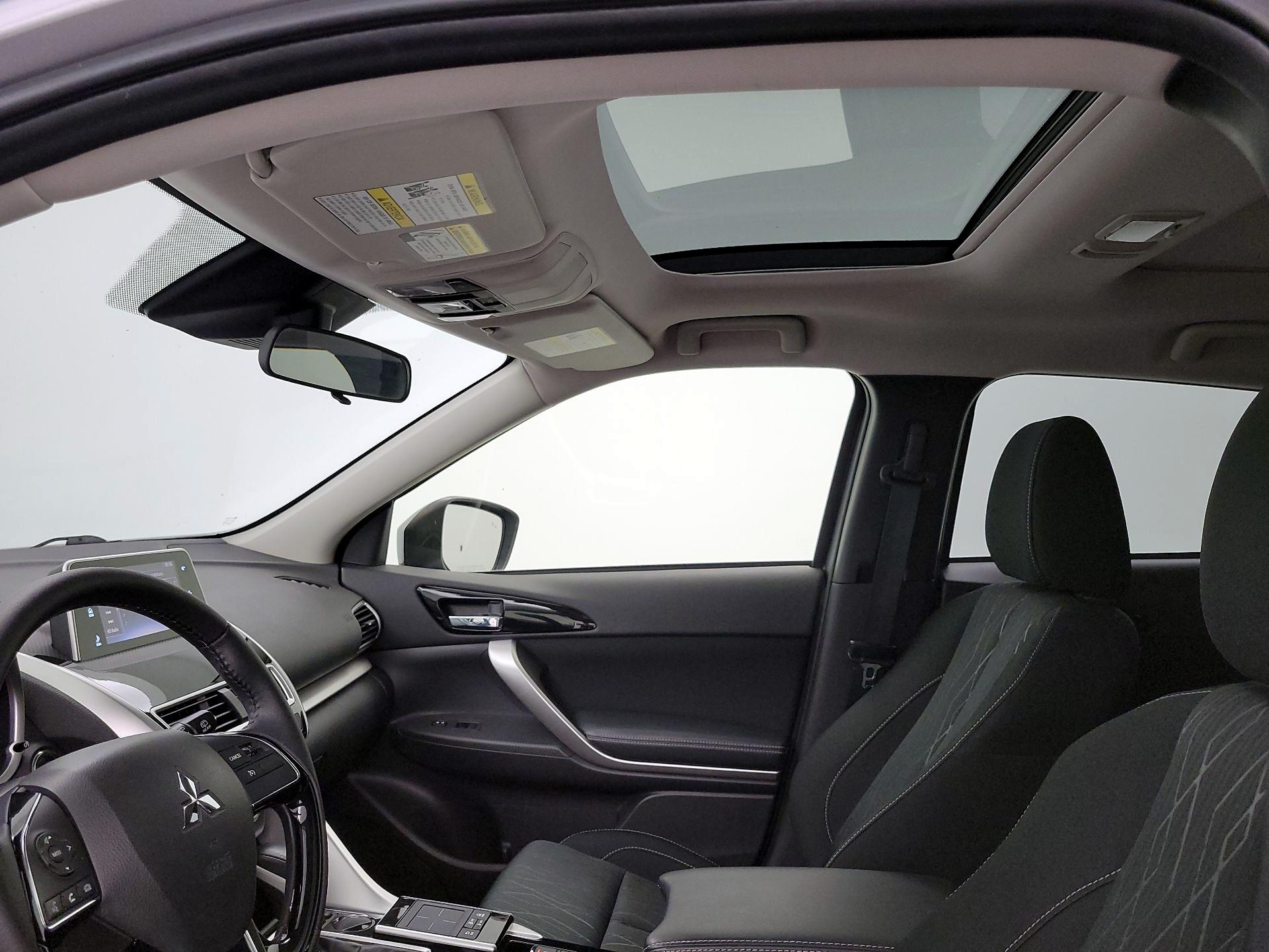 Thumbnail: 2020 Mitsubishi Eclipse Cross - 19