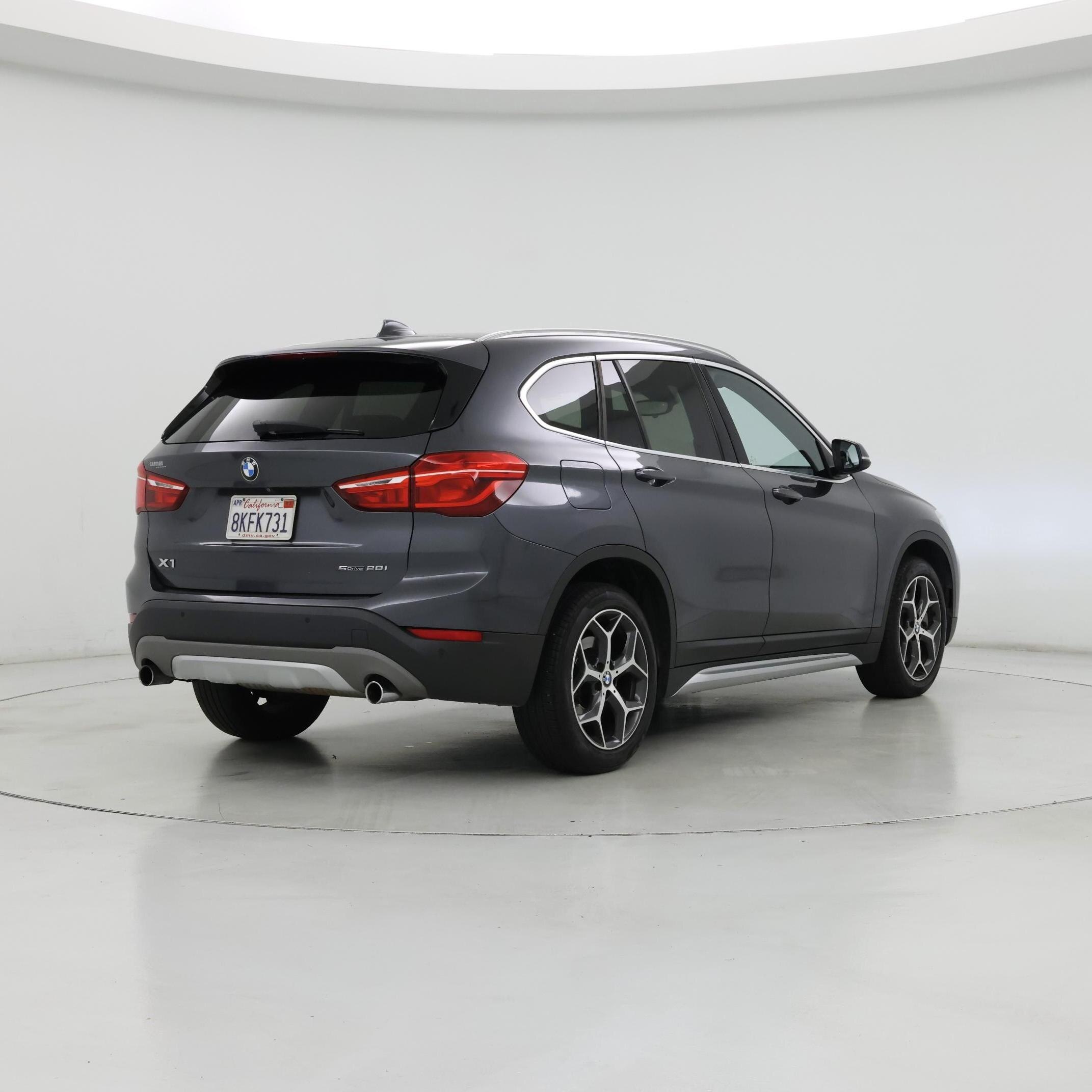 Thumbnail: 2019 BMW X1 - 8