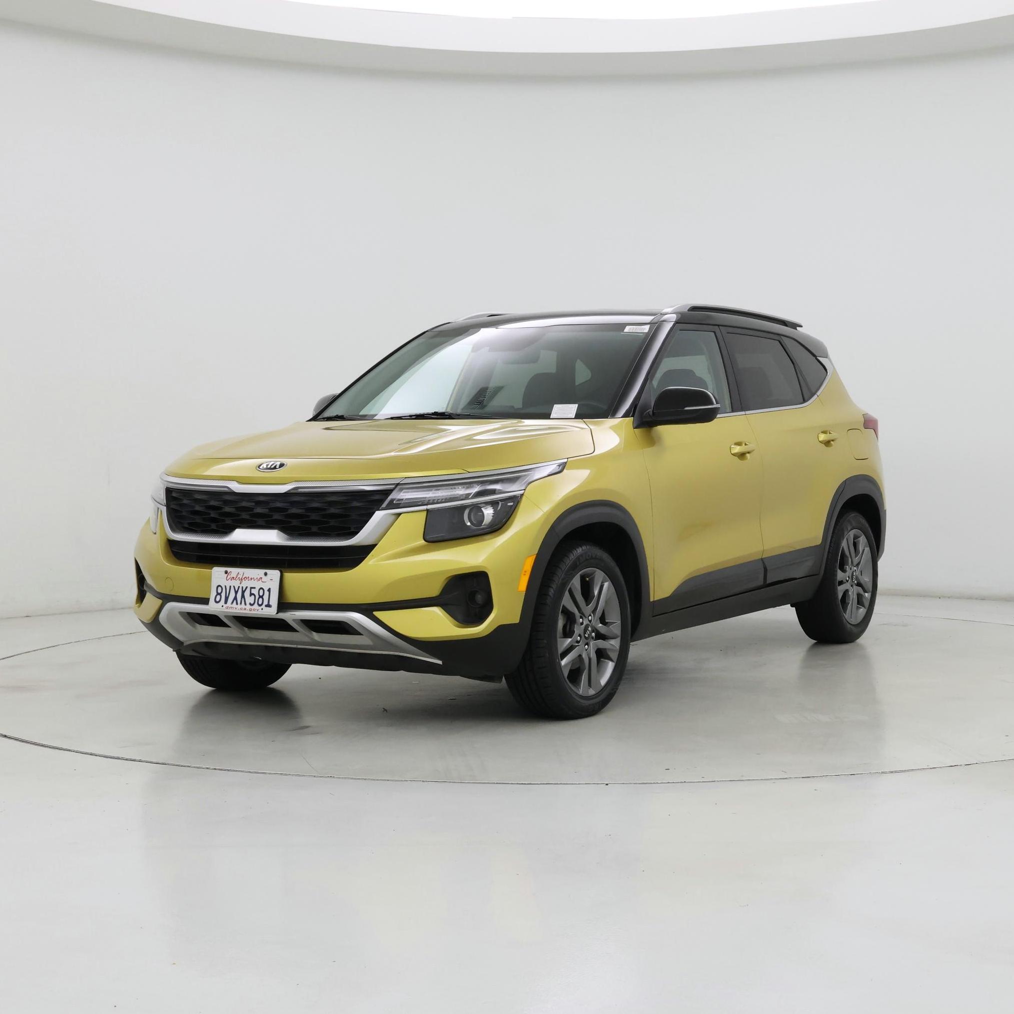 Thumbnail: 2021 Kia Seltos - 4