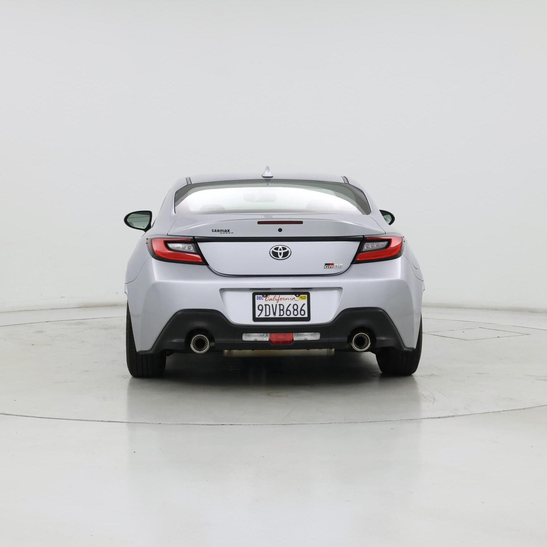 Thumbnail: 2023 Toyota GR86 - 6