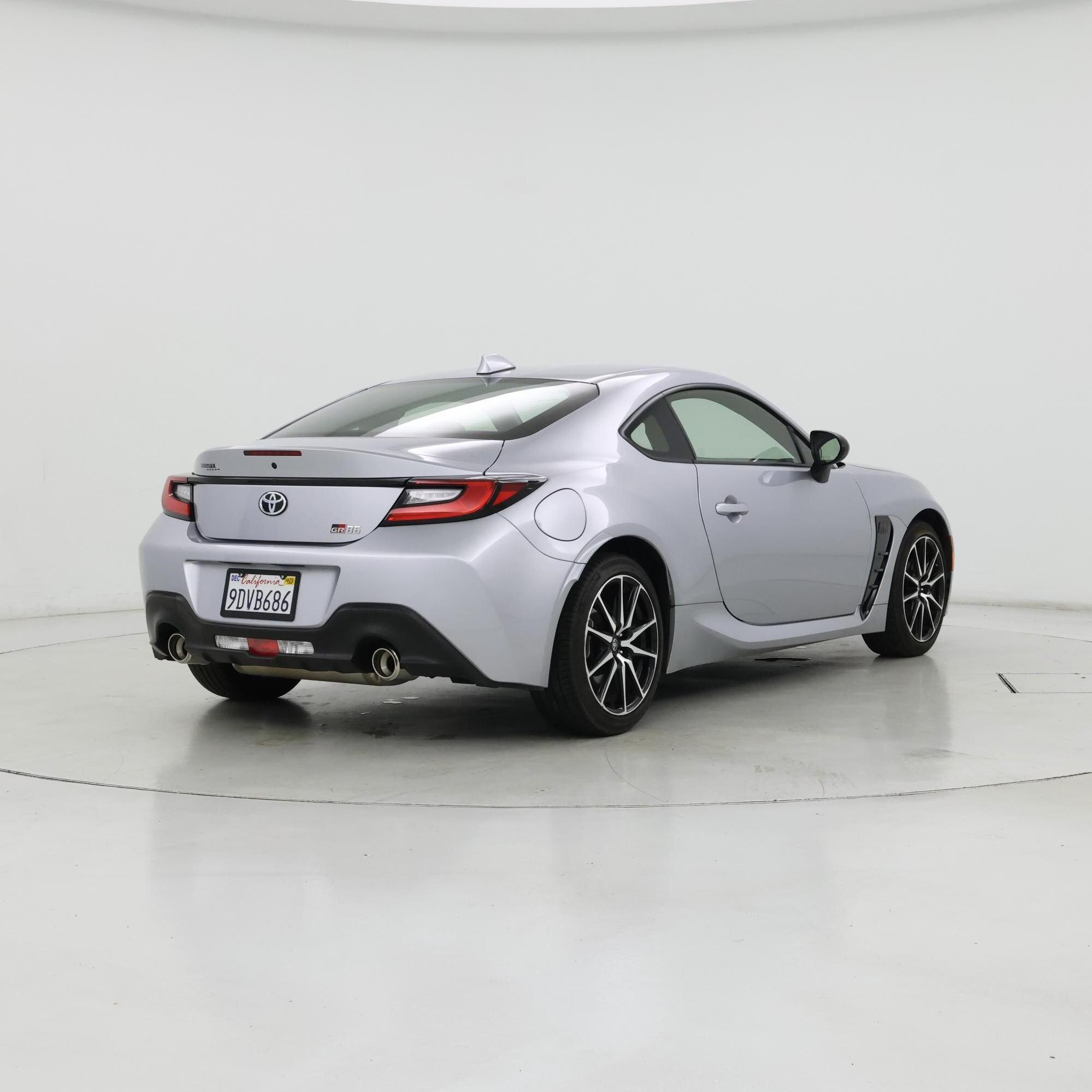Thumbnail: 2023 Toyota GR86 - 8