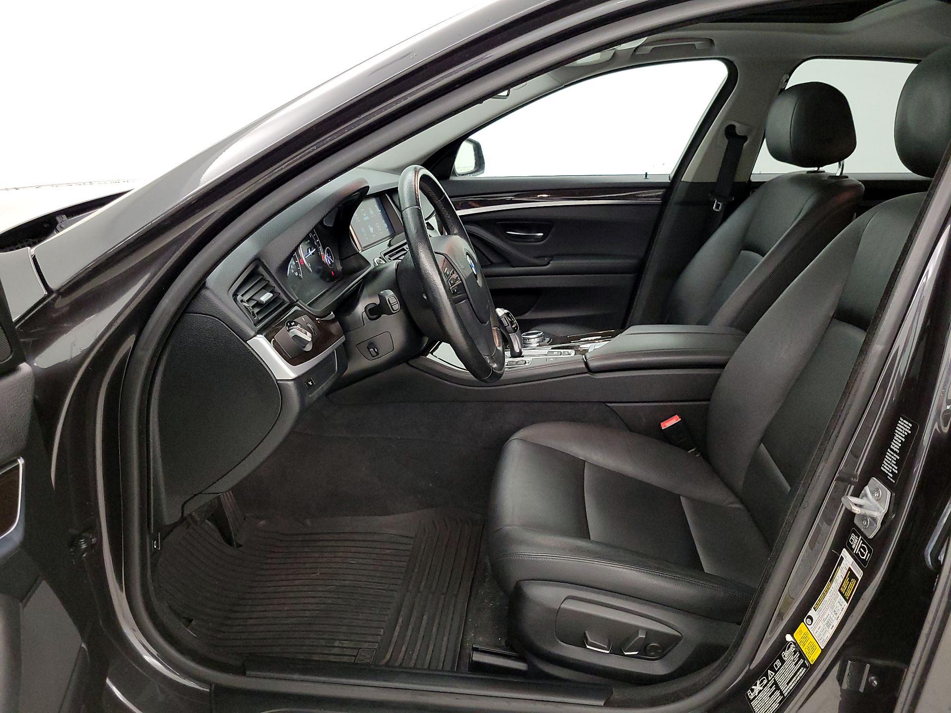Thumbnail: 2014 BMW 5 Series - 11