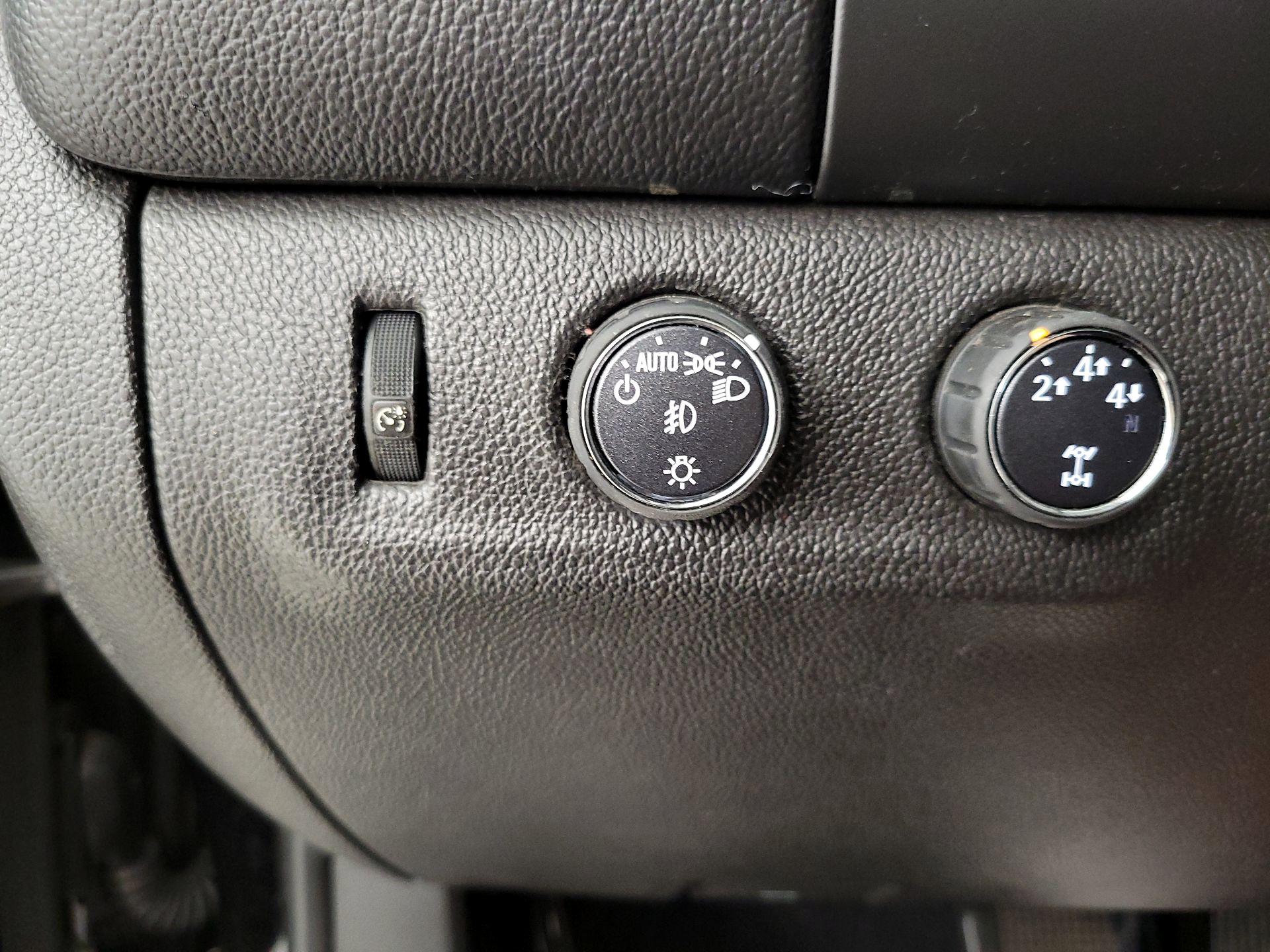 Thumbnail: 2016 Chevrolet Colorado - 13