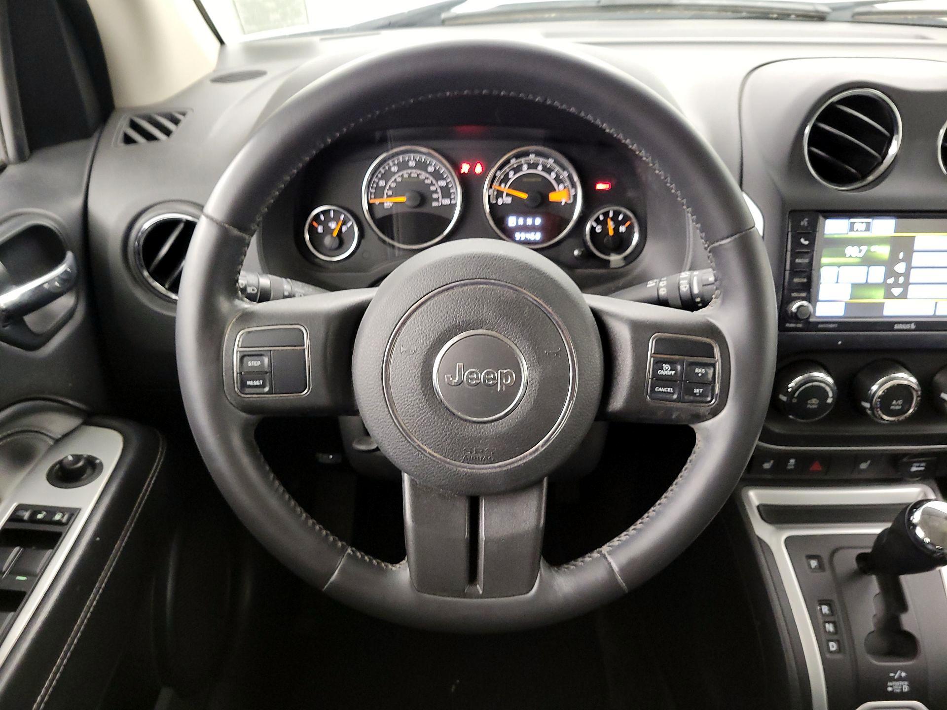 Thumbnail: 2014 Jeep Compass - 10