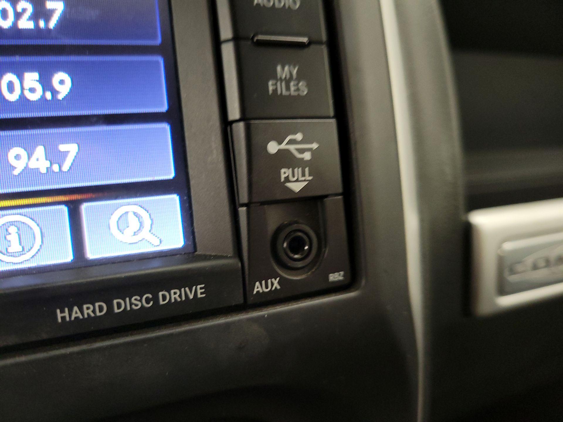 Thumbnail: 2014 Jeep Compass - 17