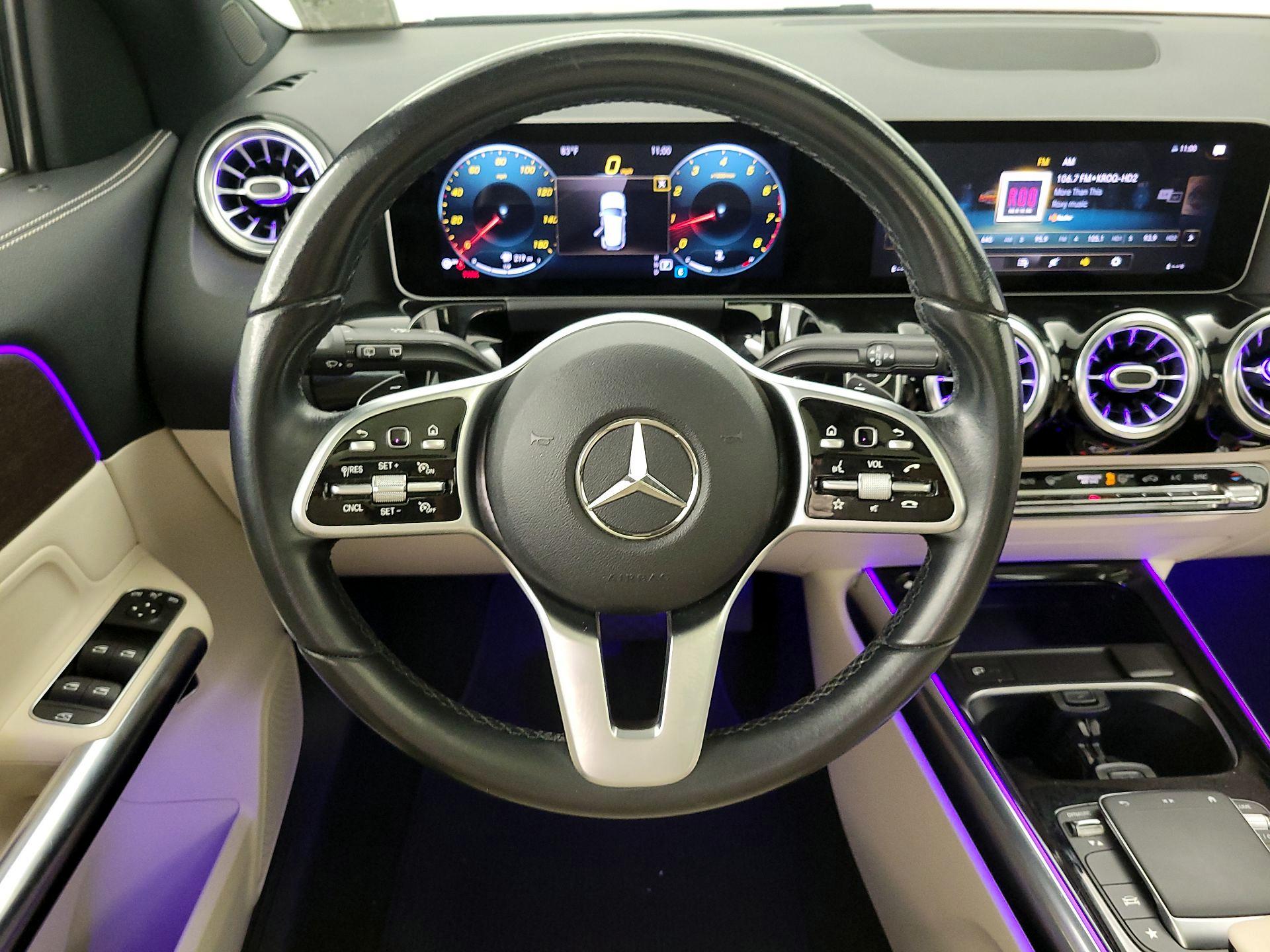 Thumbnail: 2021 Mercedes-Benz GLA - 10