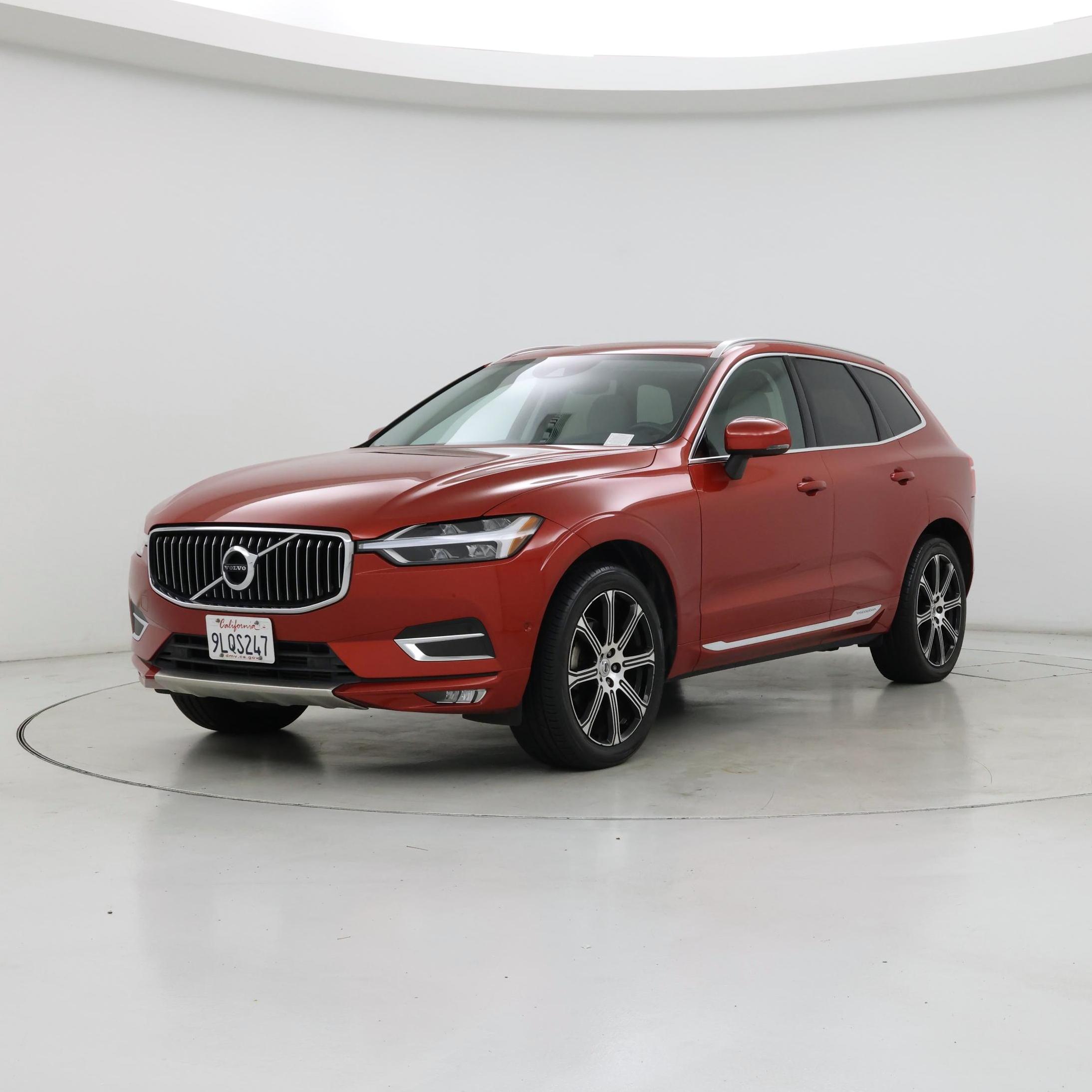 Thumbnail: 2019 Volvo XC60 - 4