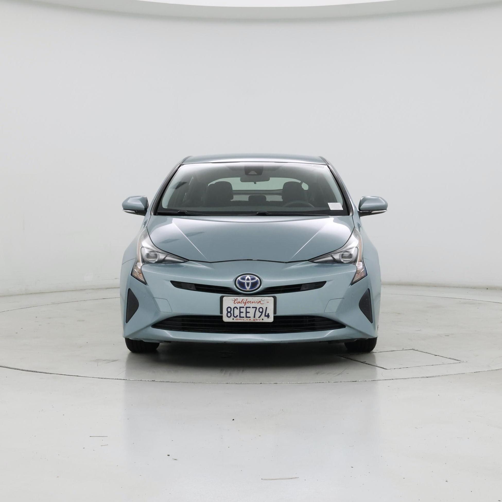 Thumbnail: 2018 Toyota Prius - 5