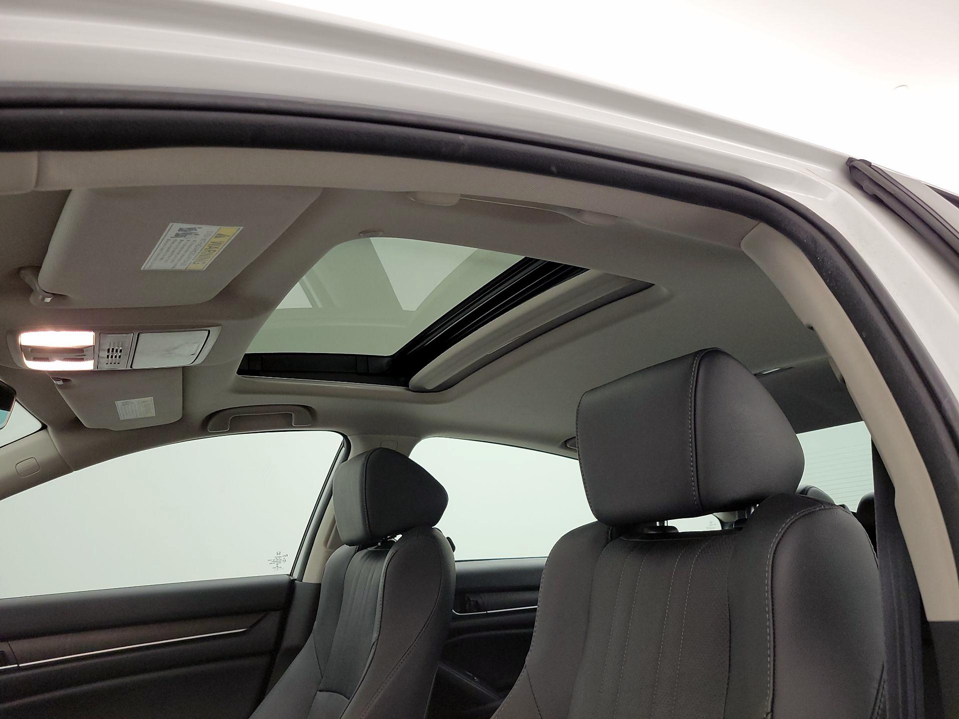 Thumbnail: 2021 Honda Accord - 19