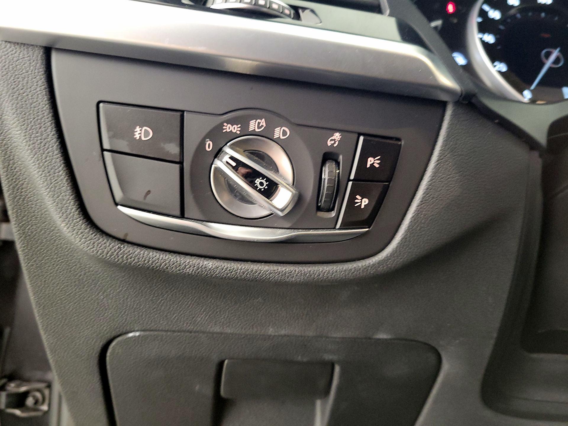 Thumbnail: 2019 BMW X3 - 13