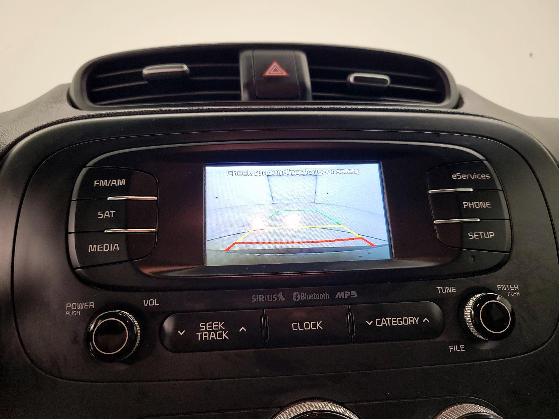 Thumbnail: 2015 Kia Soul - 14