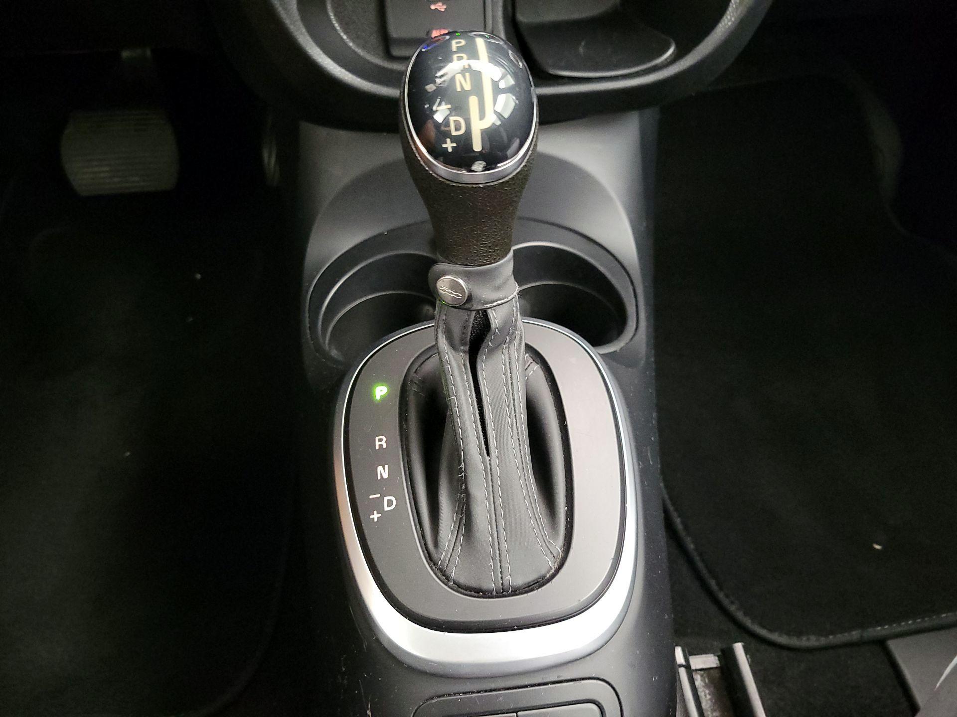 Thumbnail: 2014 Fiat 500L - 15