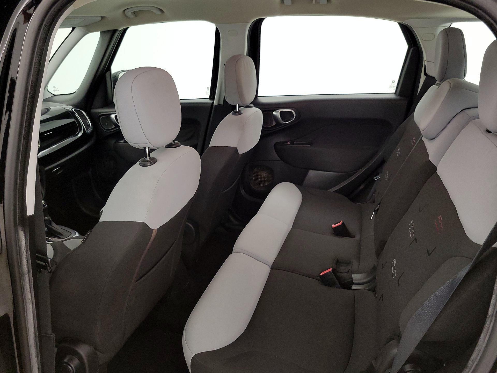 Thumbnail: 2014 Fiat 500L - 17