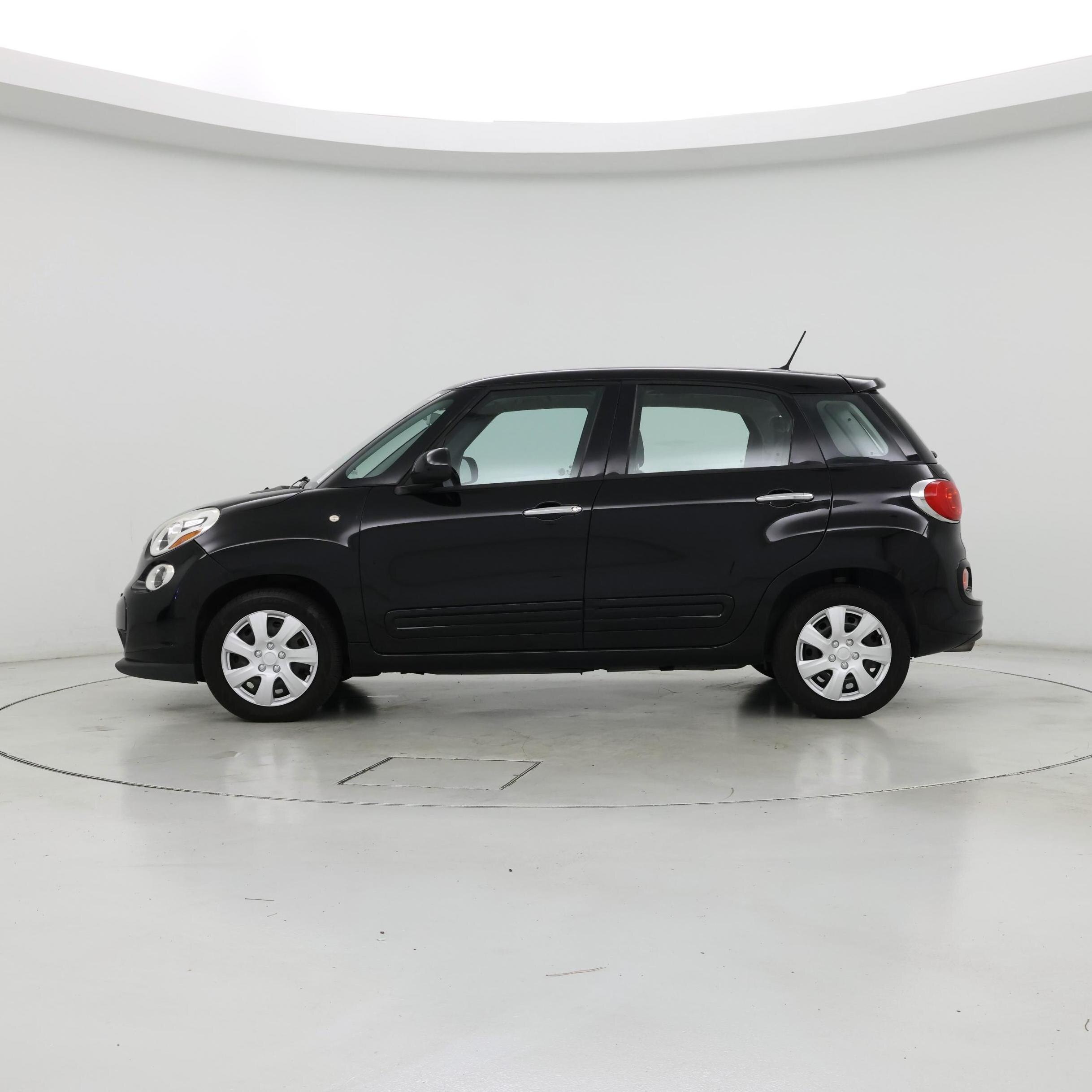 Thumbnail: 2014 Fiat 500L - 3