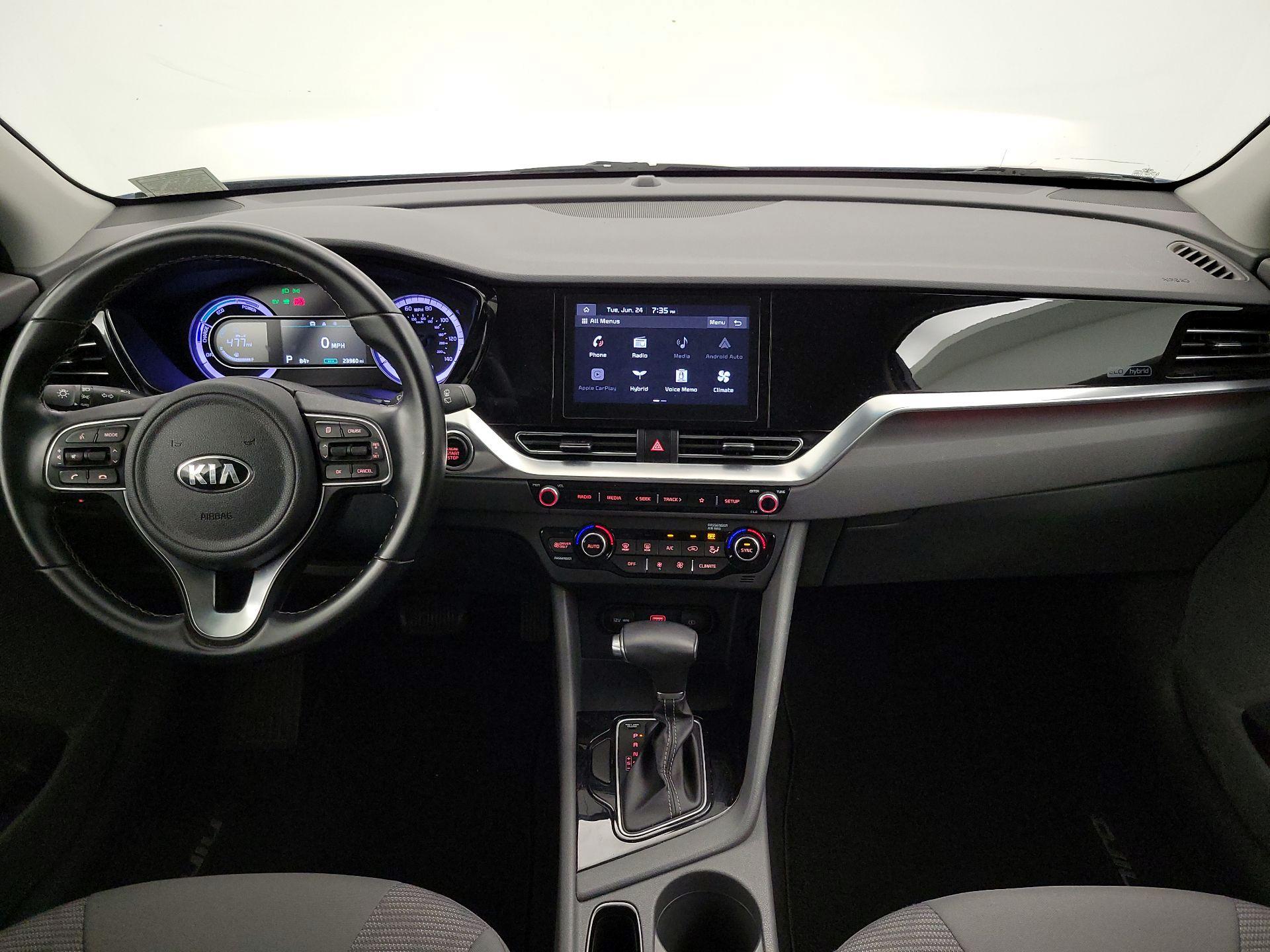 Thumbnail: 2021 Kia Niro - 9