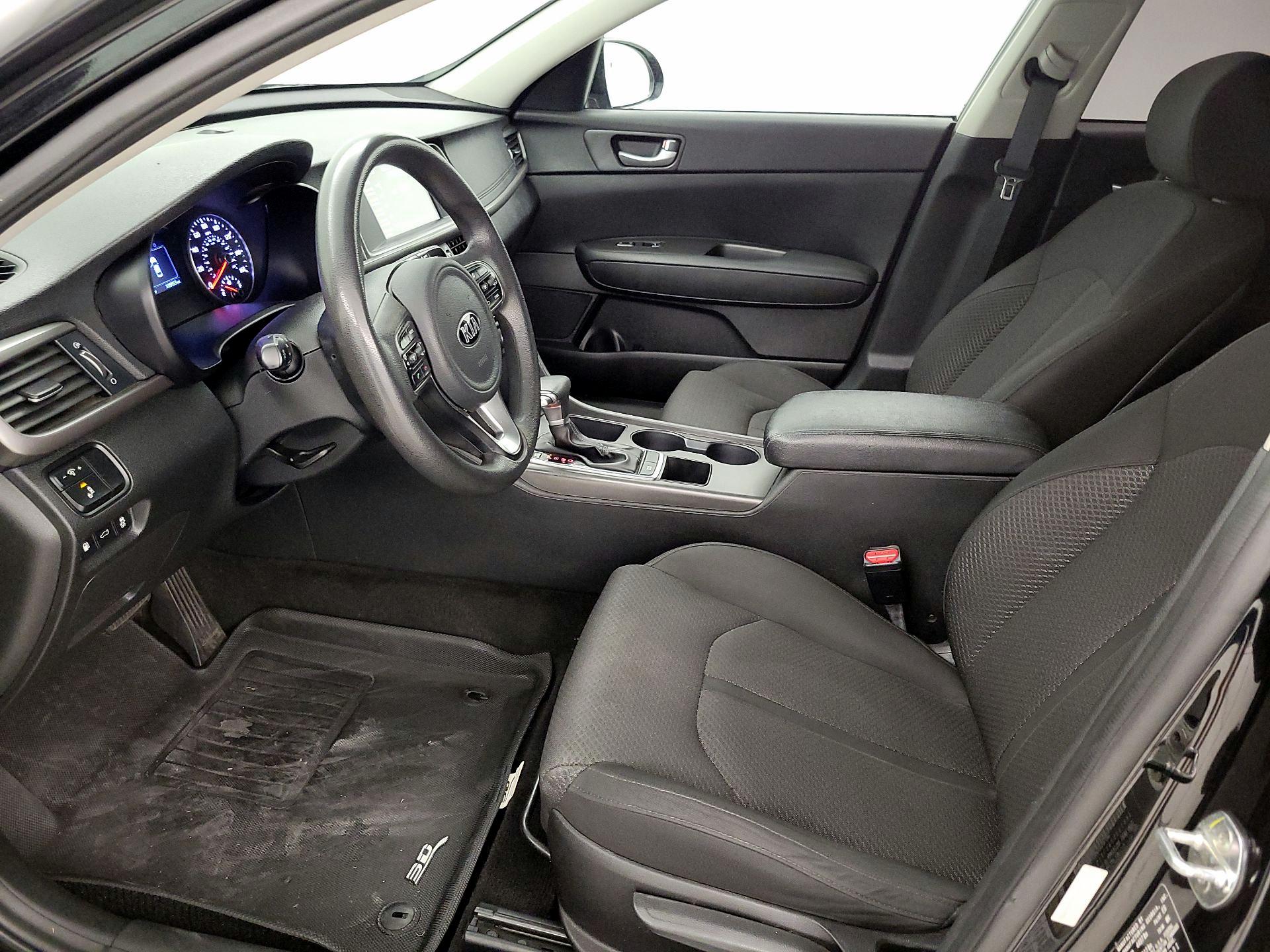 Thumbnail: 2018 Kia Optima - 11