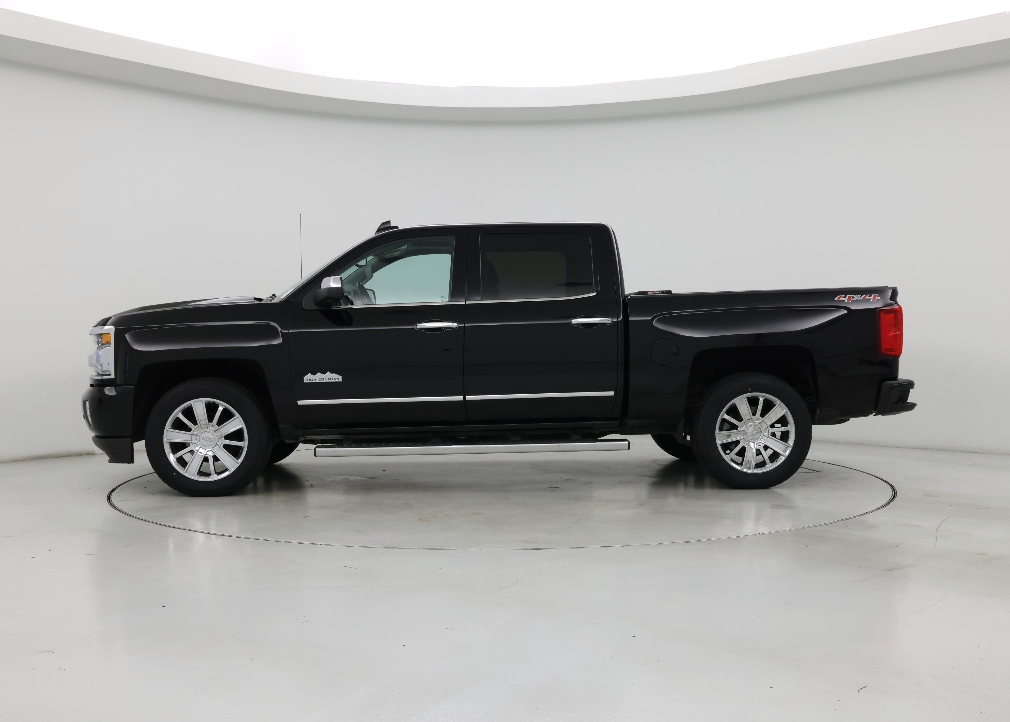 Thumbnail: 2017 Chevrolet Silverado 1500 - 3