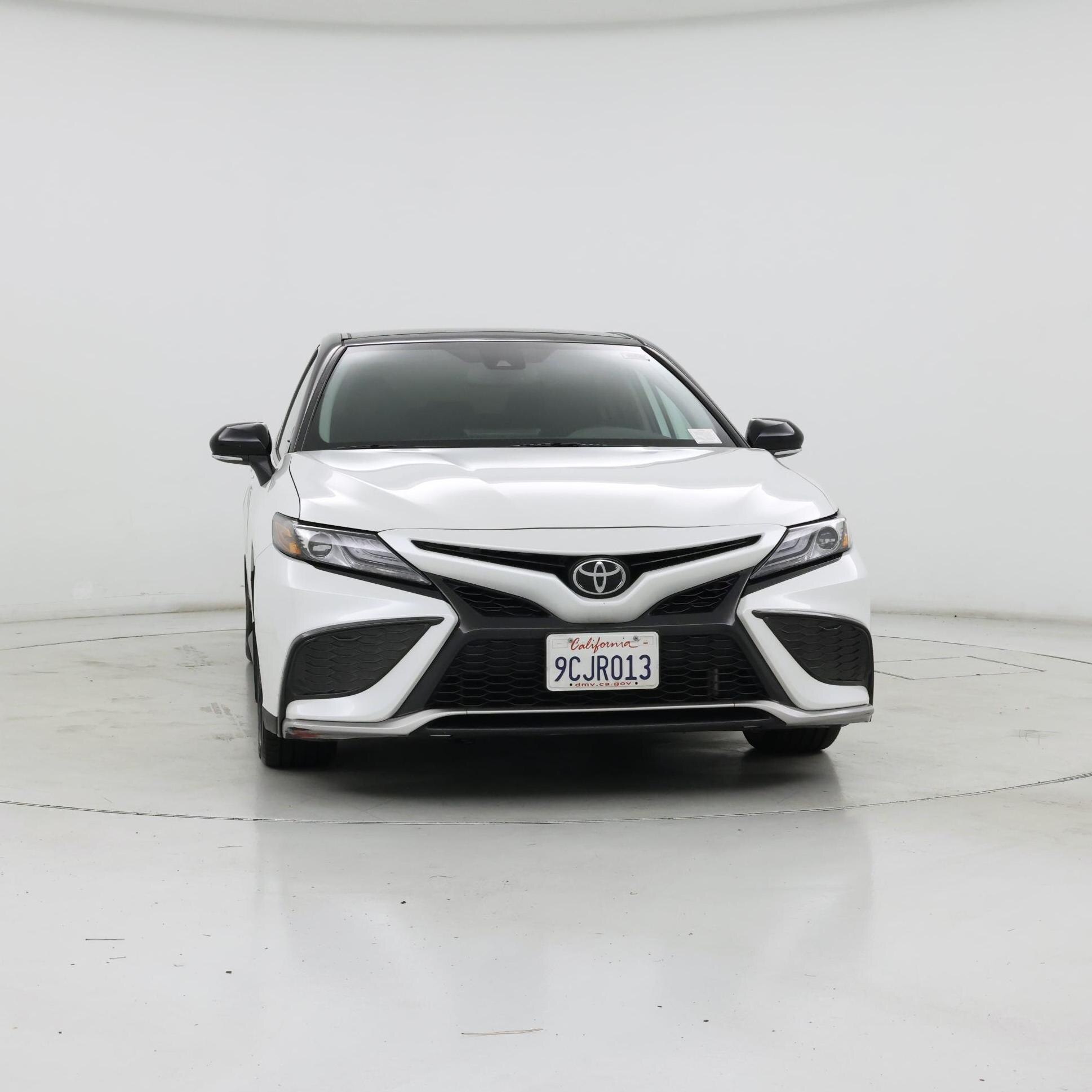 Thumbnail: 2022 Toyota Camry - 5