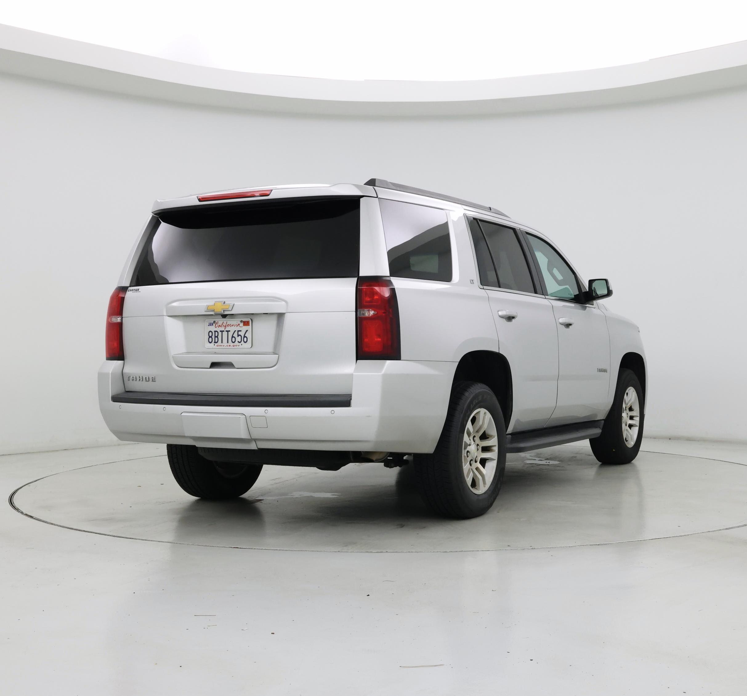 Thumbnail: 2017 Chevrolet Tahoe - 8
