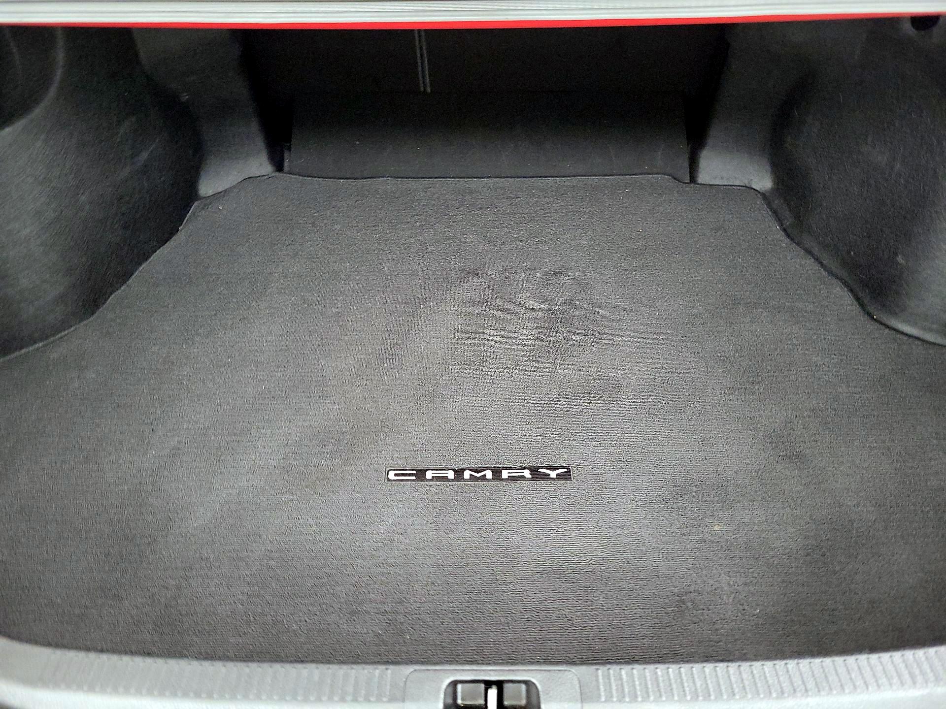 Thumbnail: 2019 Toyota Camry - 20