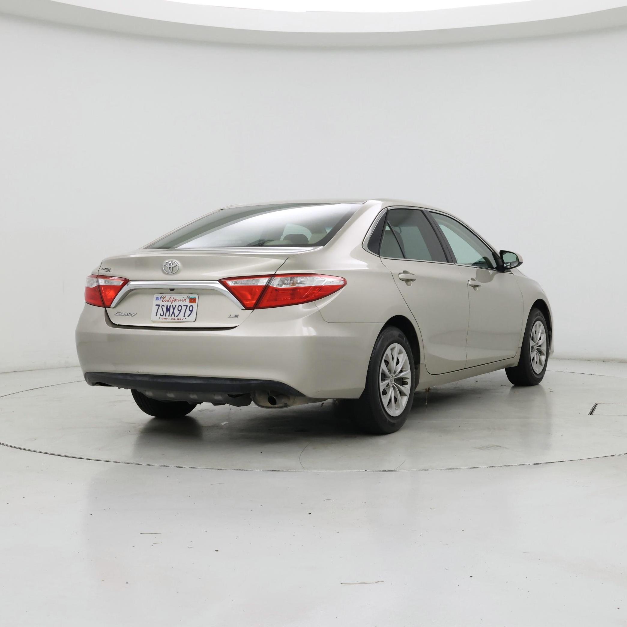 Thumbnail: 2015 Toyota Camry - 8