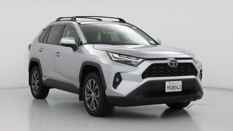 2025 Toyota RAV4 XLE Premium Hero Image