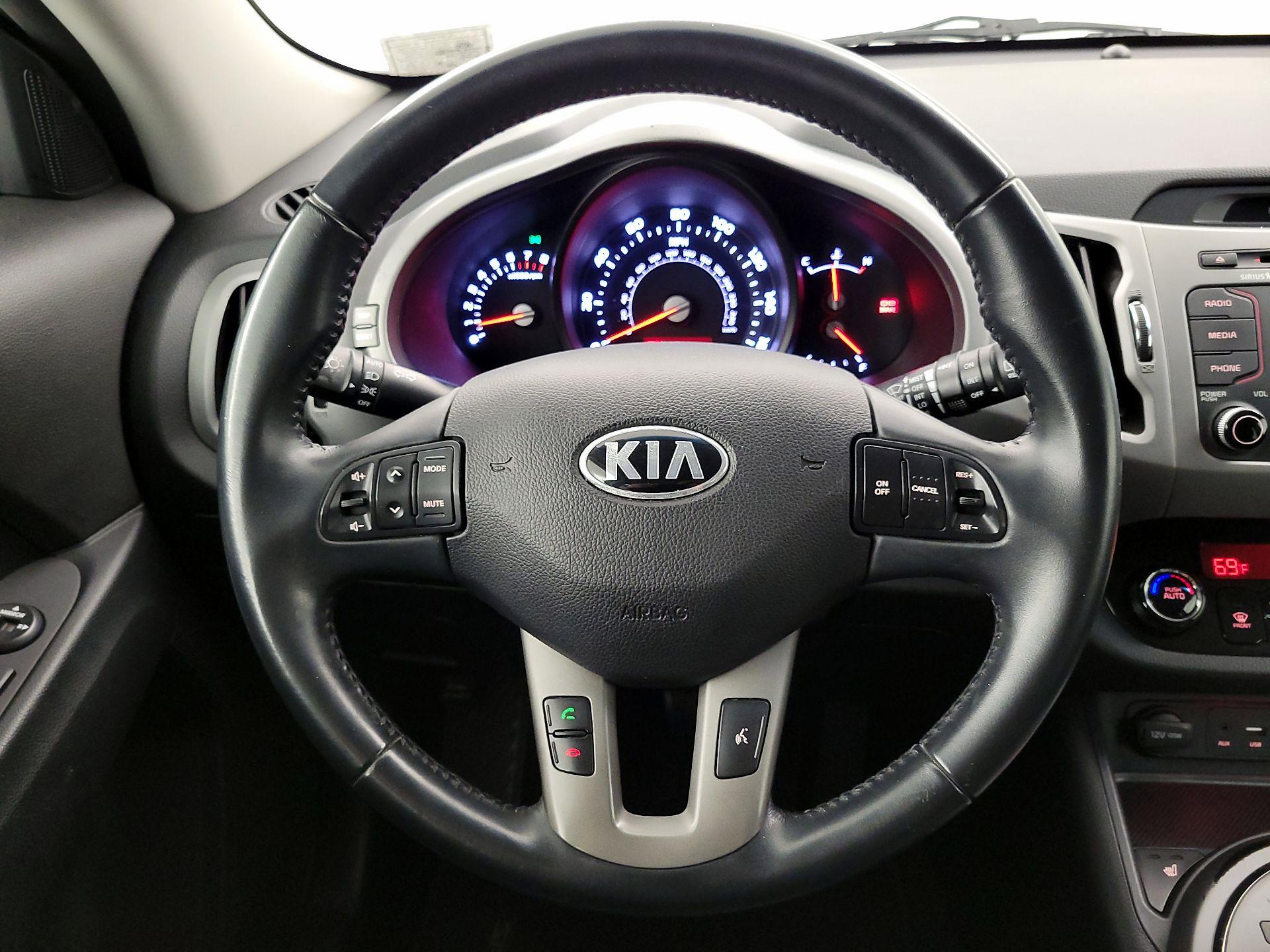 Thumbnail: 2016 Kia Sportage - 10