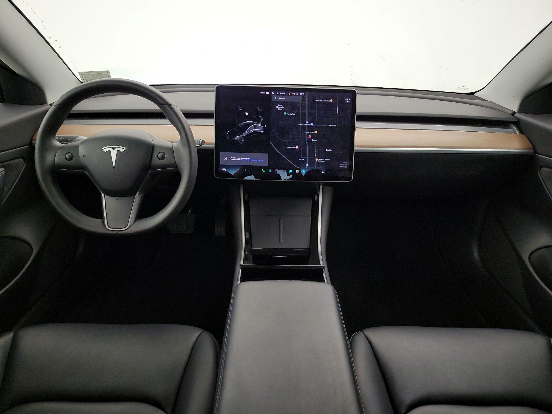 Thumbnail: 2020 Tesla Model 3 - 9