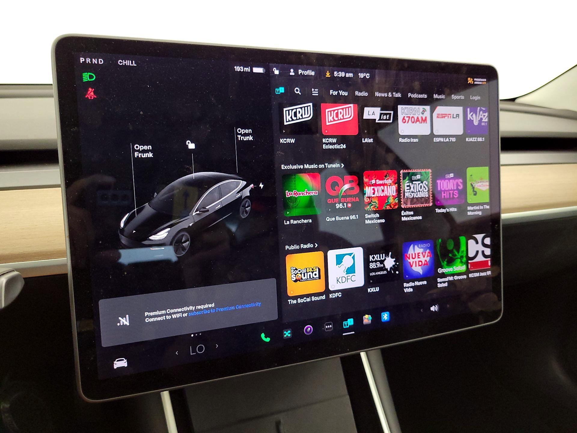 Thumbnail: 2020 Tesla Model 3 - 15