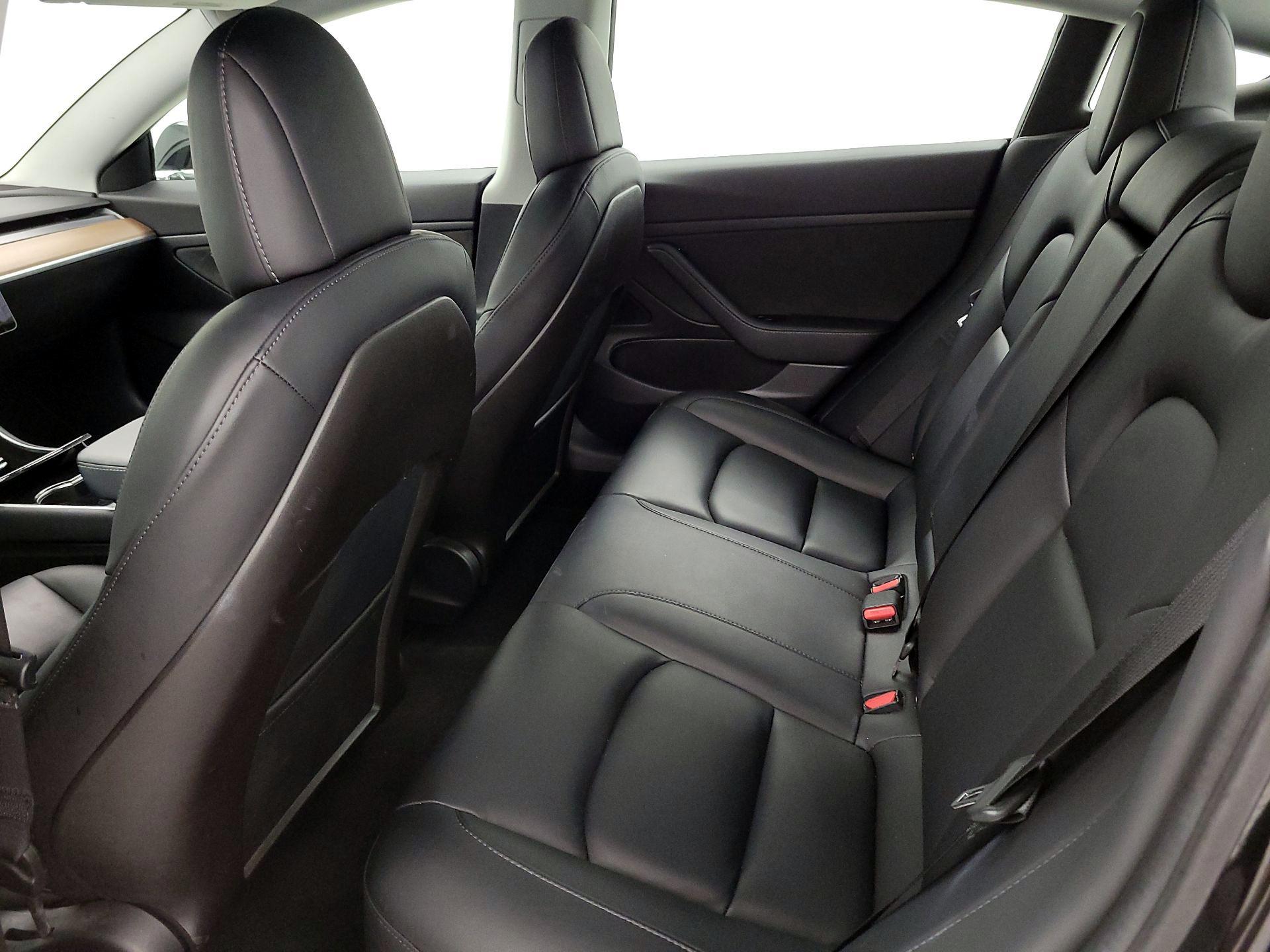 Thumbnail: 2020 Tesla Model 3 - 18